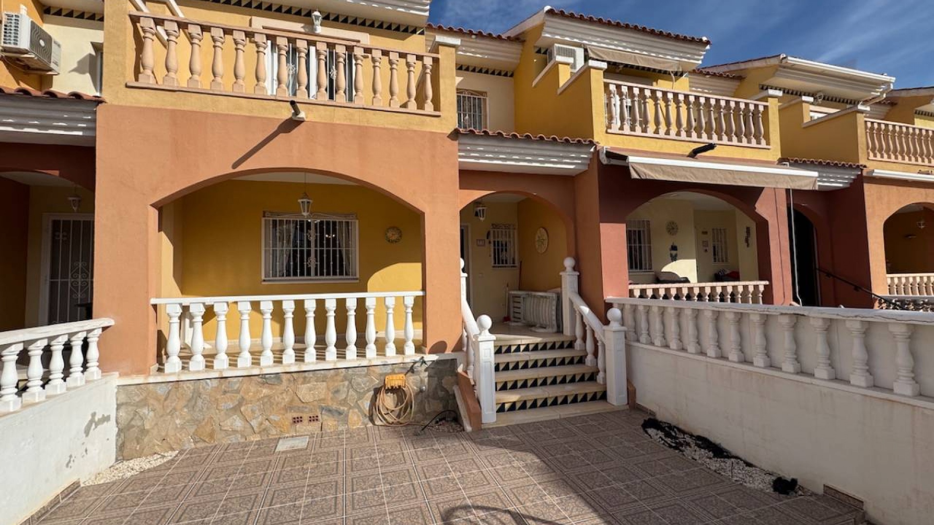 Resale - Townhouse - Ciudad Quesada - Ciudad Quesada - Doña Pepa