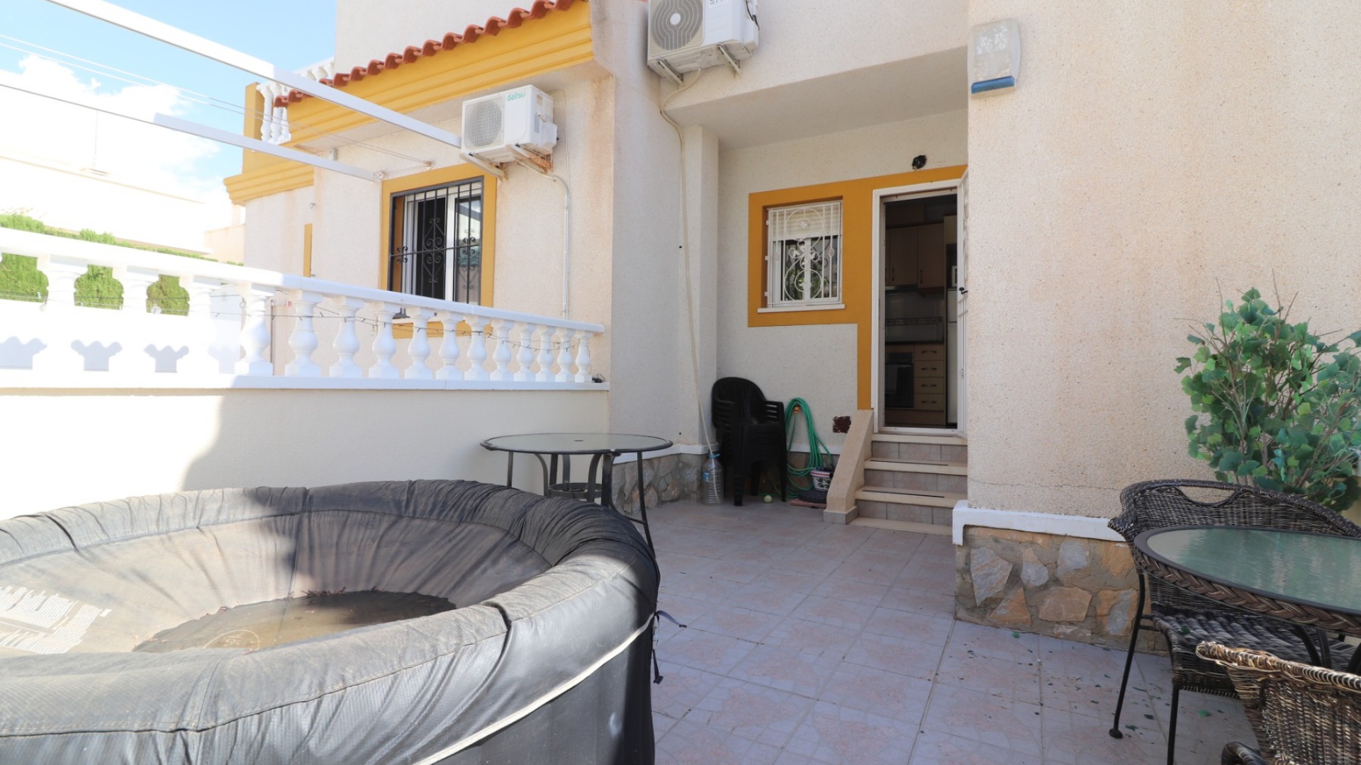 Resale - Townhouse - Ciudad Quesada - Doña Pepa