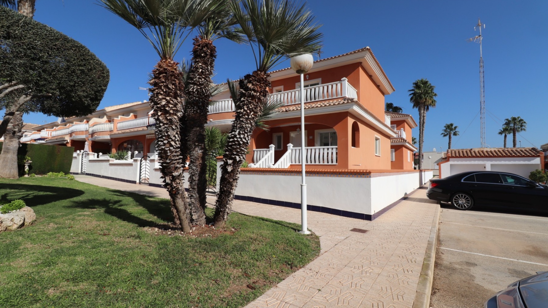 Resale - Townhouse - Ciudad Quesada - Doña Pepa