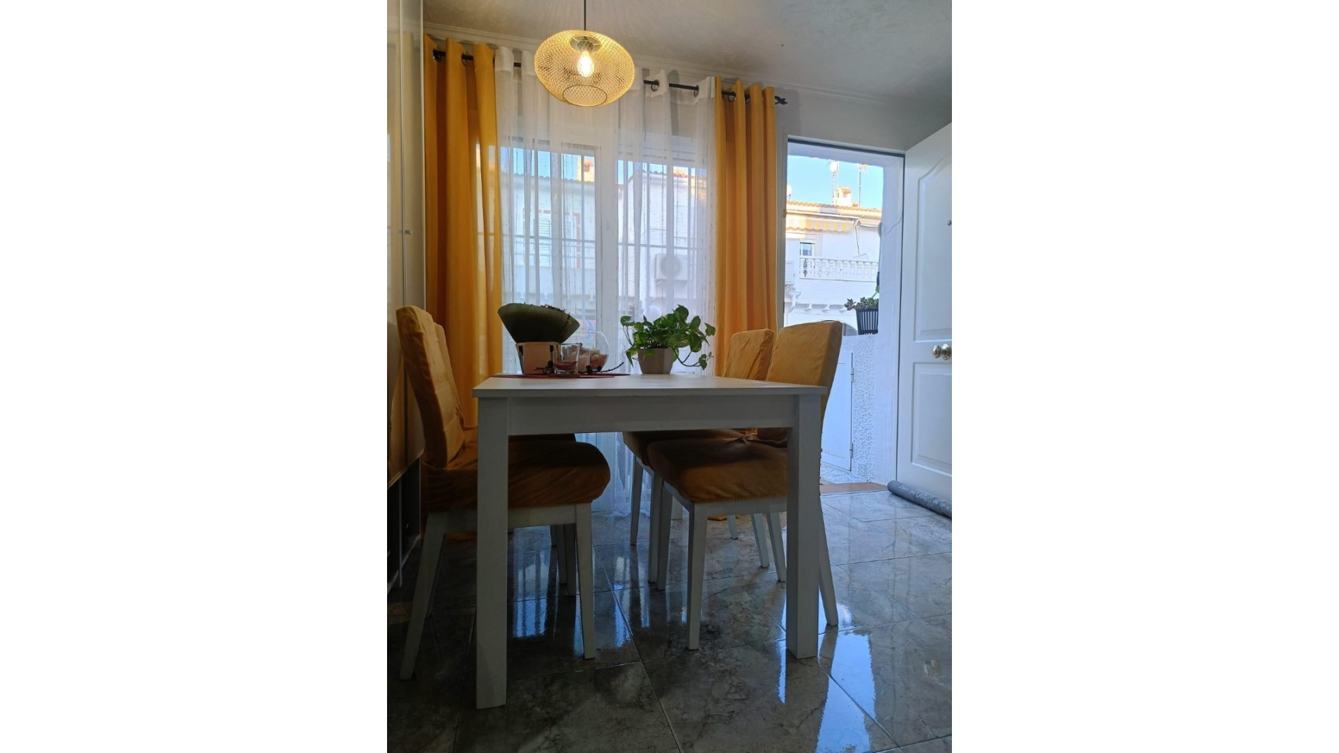 Resale - Townhouse - La Mata - Beachside La Mata