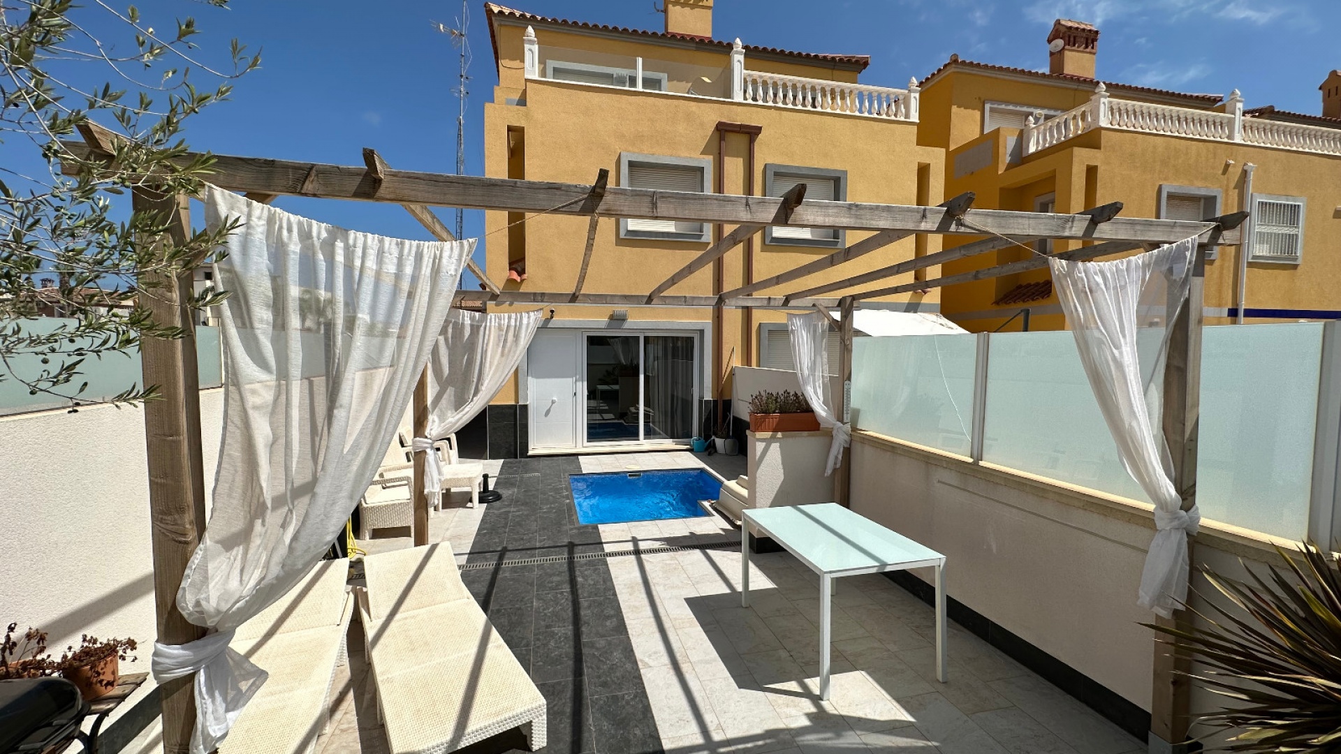 Resale - Townhouse - La Zenia