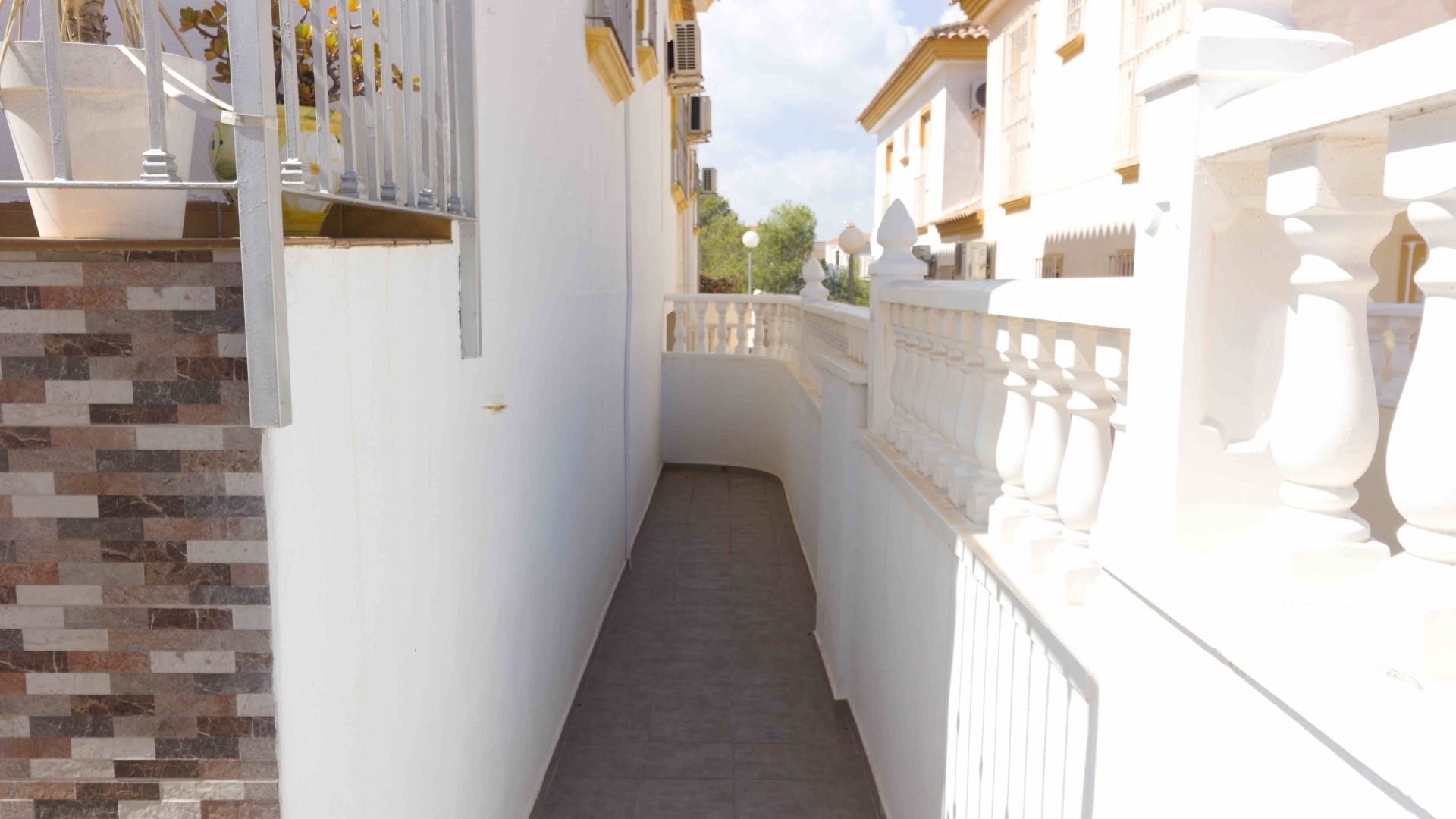 Resale - Townhouse - Los Altos - laderas del sol