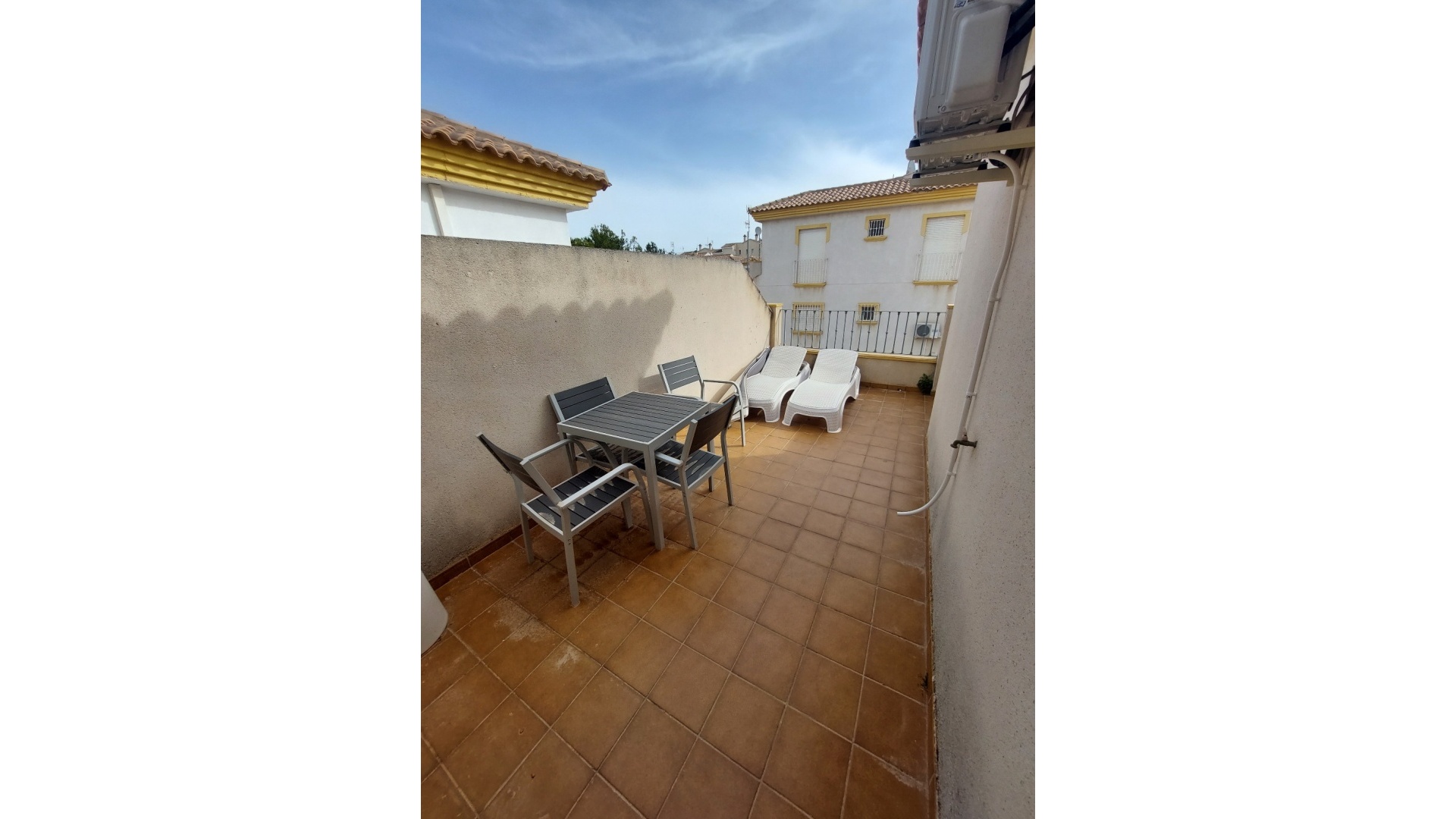 Resale - Townhouse - Los Altos - laderas del sol