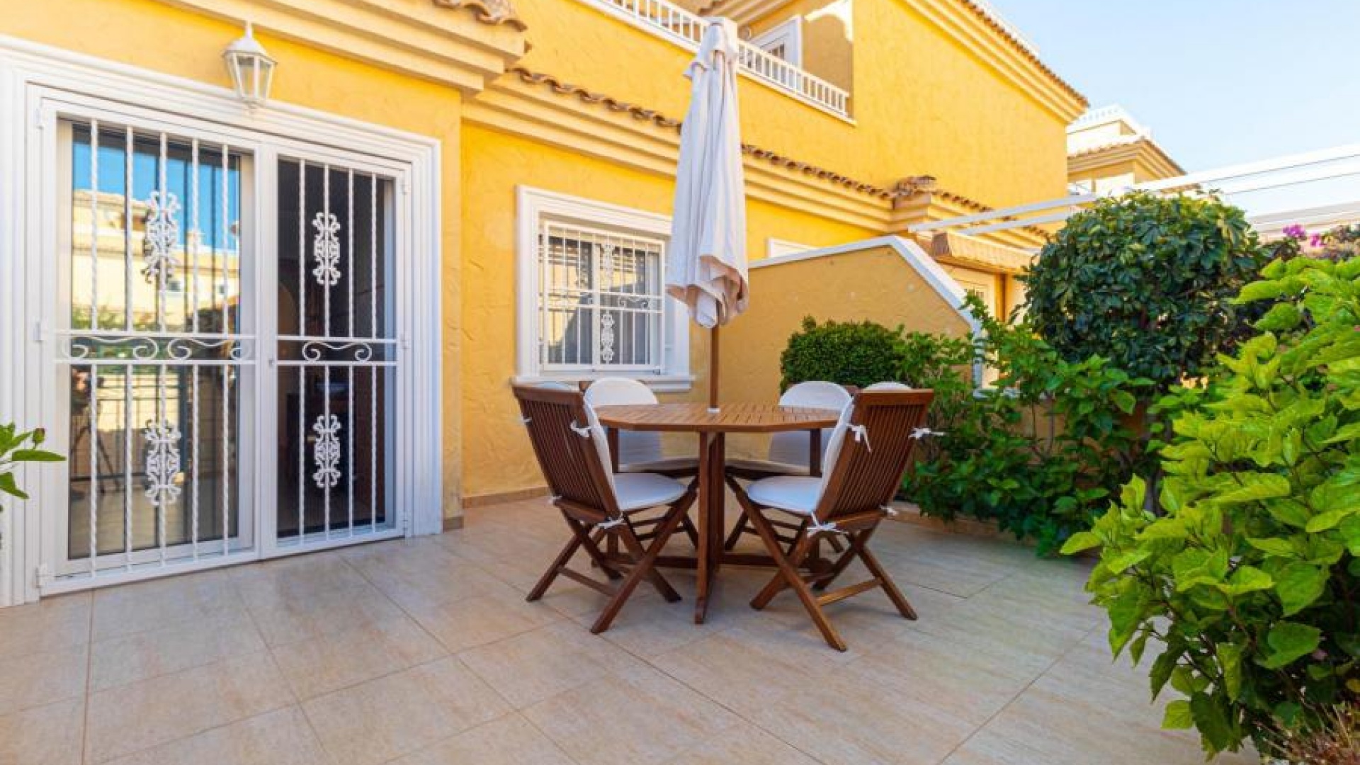 Resale - Townhouse - Los Altos - Mariblanca