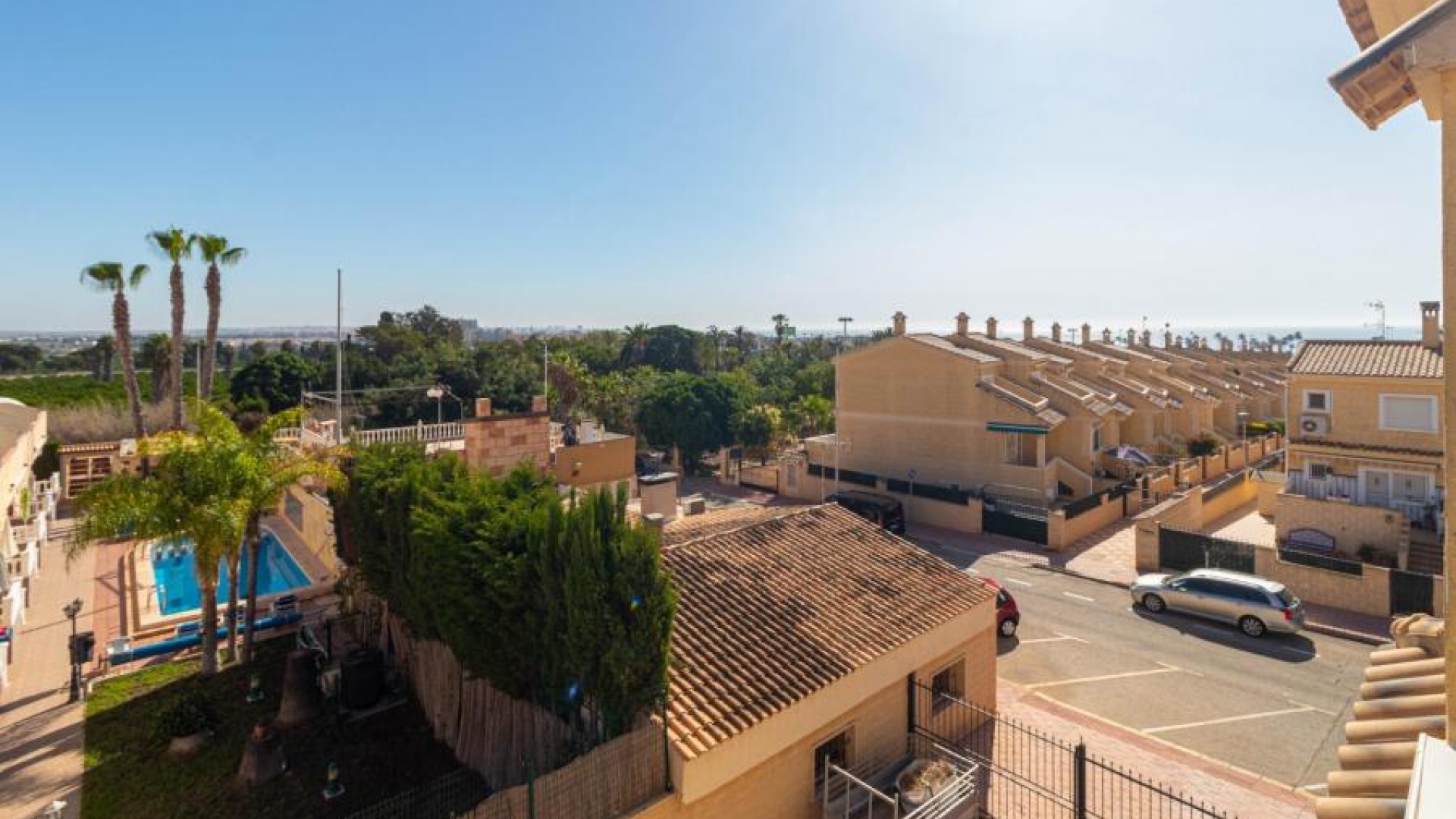 Resale - Townhouse - Los Altos - Mariblanca