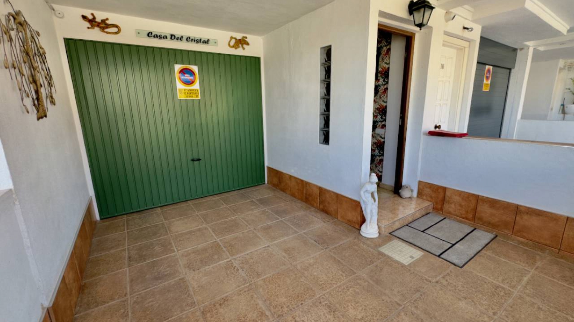 Resale - Townhouse - Los Montesinos