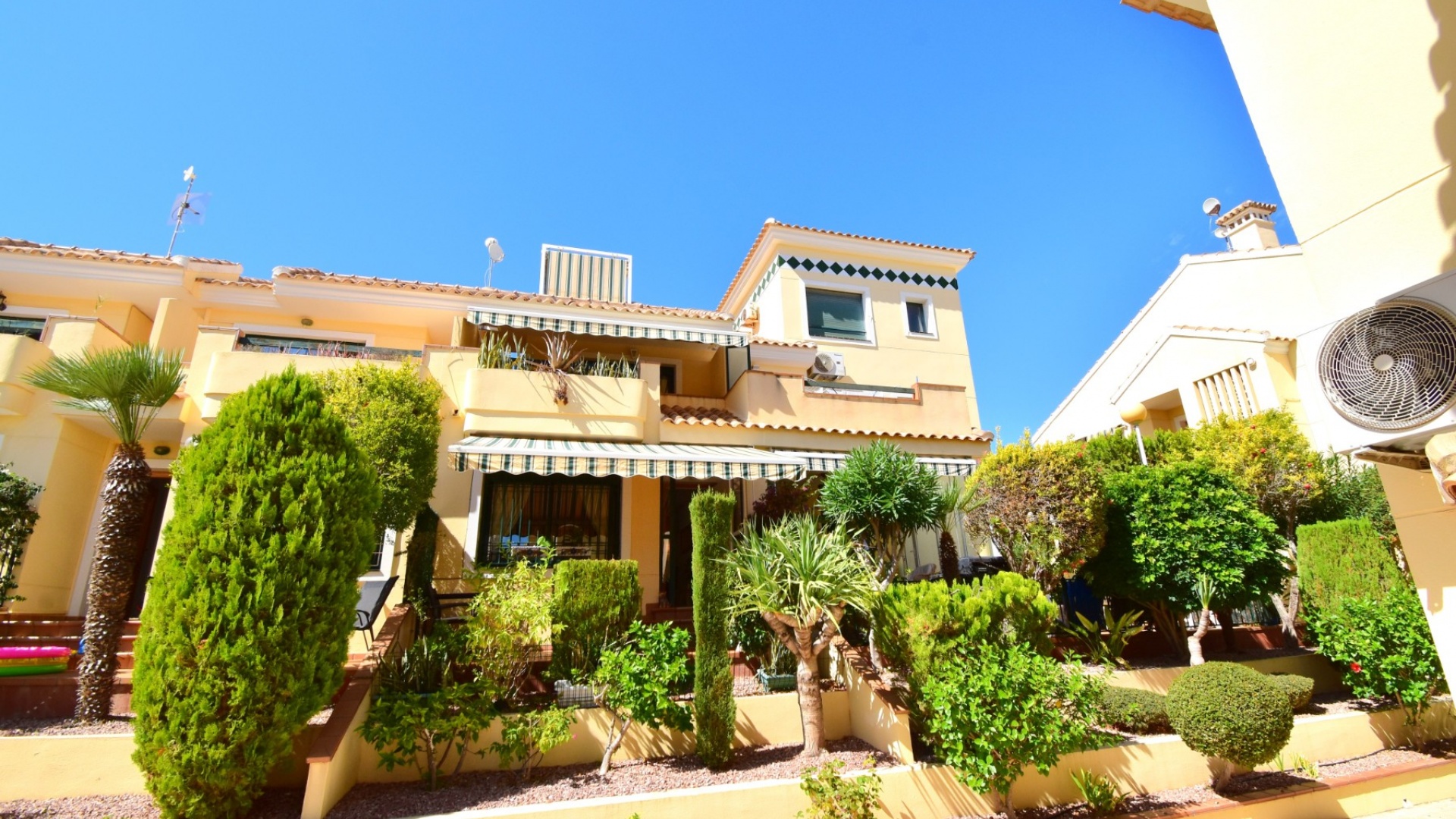 Resale - Townhouse - Orihuela Costa - Lomas de Campoamor