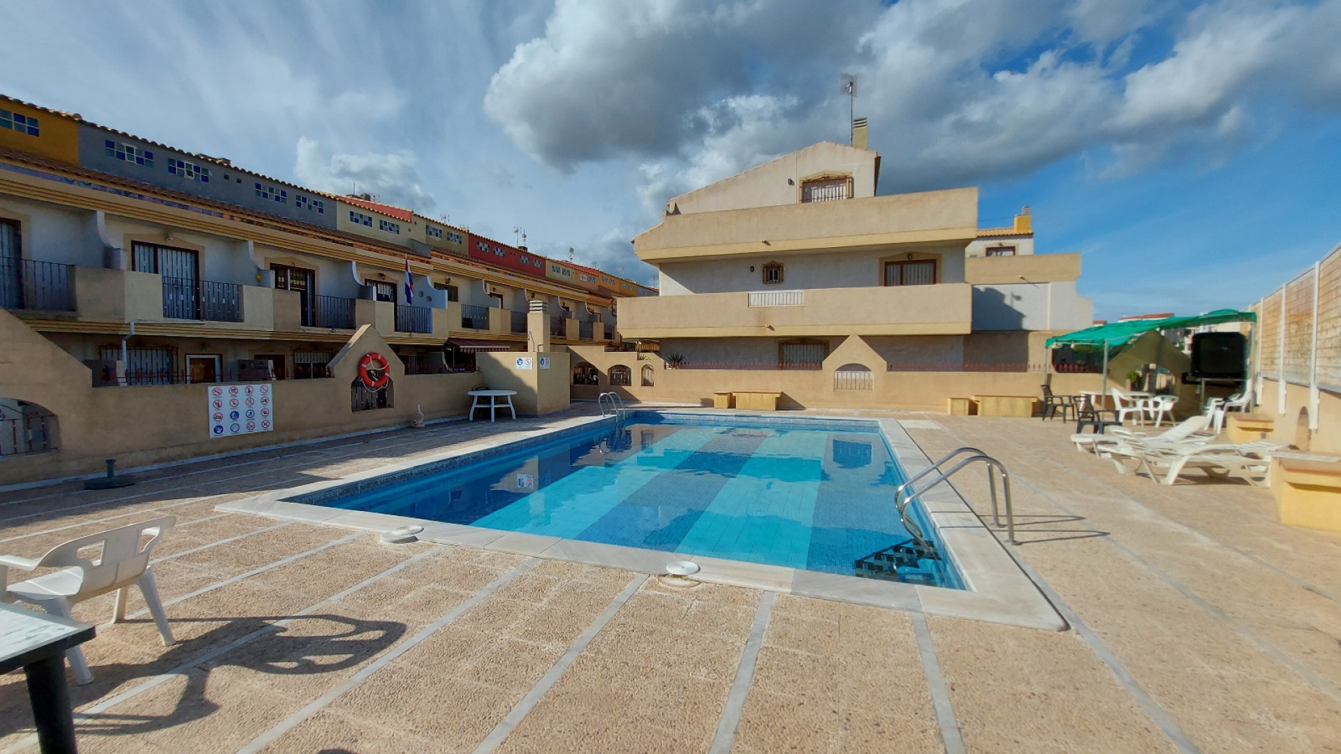 Resale - Townhouse - Playa Flamenca - amapolas