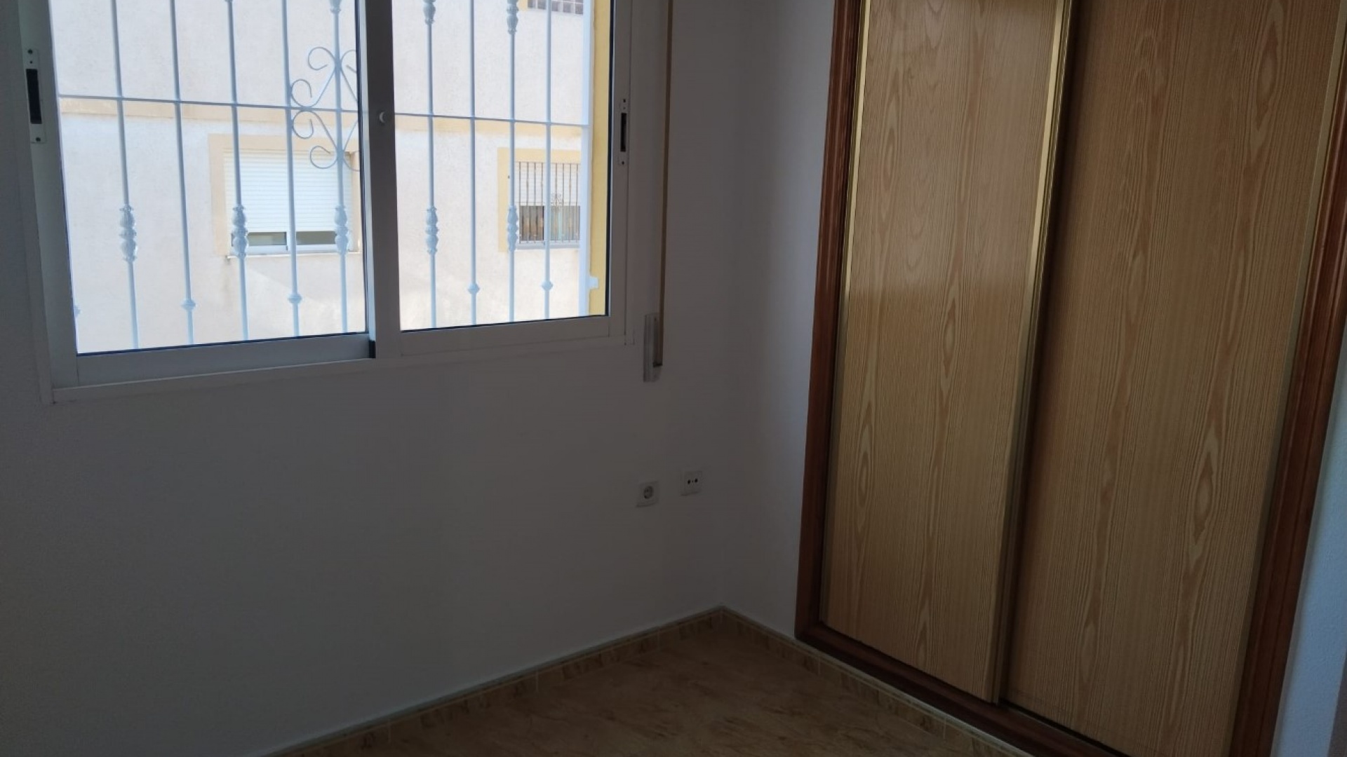 Resale - Townhouse - Playa Flamenca - las chismosas