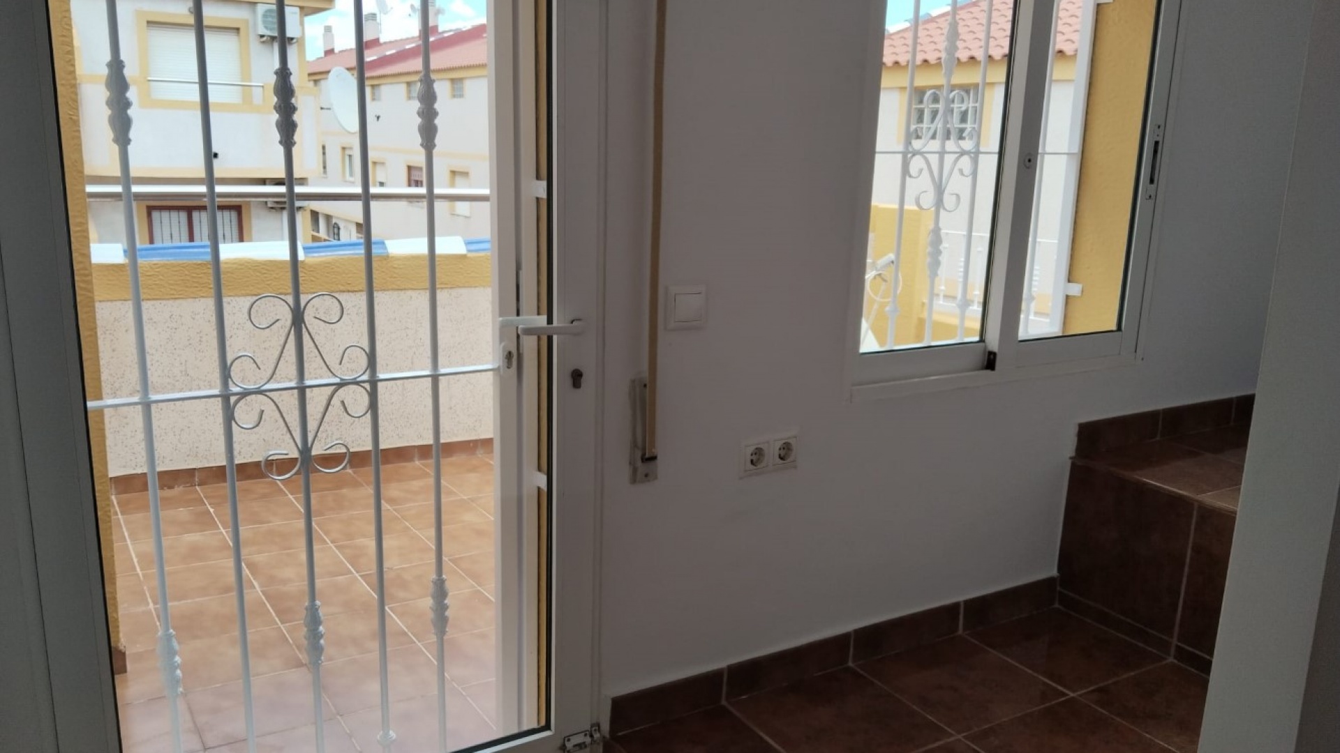 Resale - Townhouse - Playa Flamenca - las chismosas