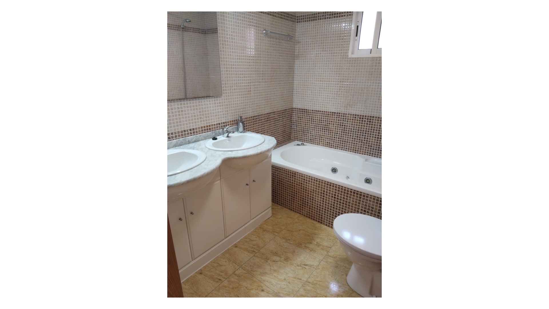 Resale - Townhouse - Playa Flamenca - las chismosas