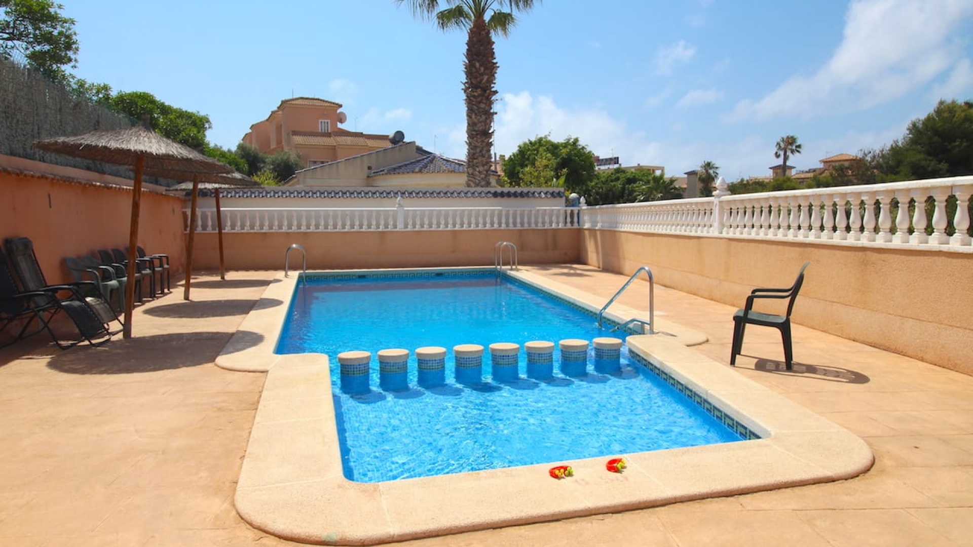 Resale - Townhouse - Playa Flamenca - pueblo caballero