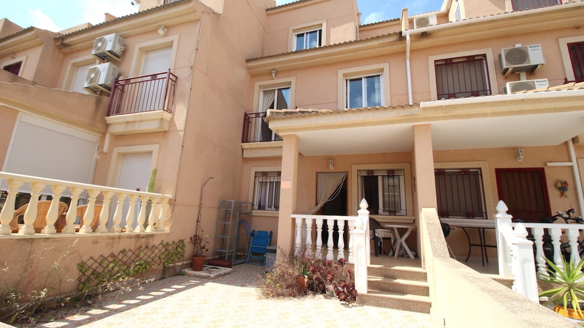 Resale - Townhouse - Playa Flamenca - pueblo caballero