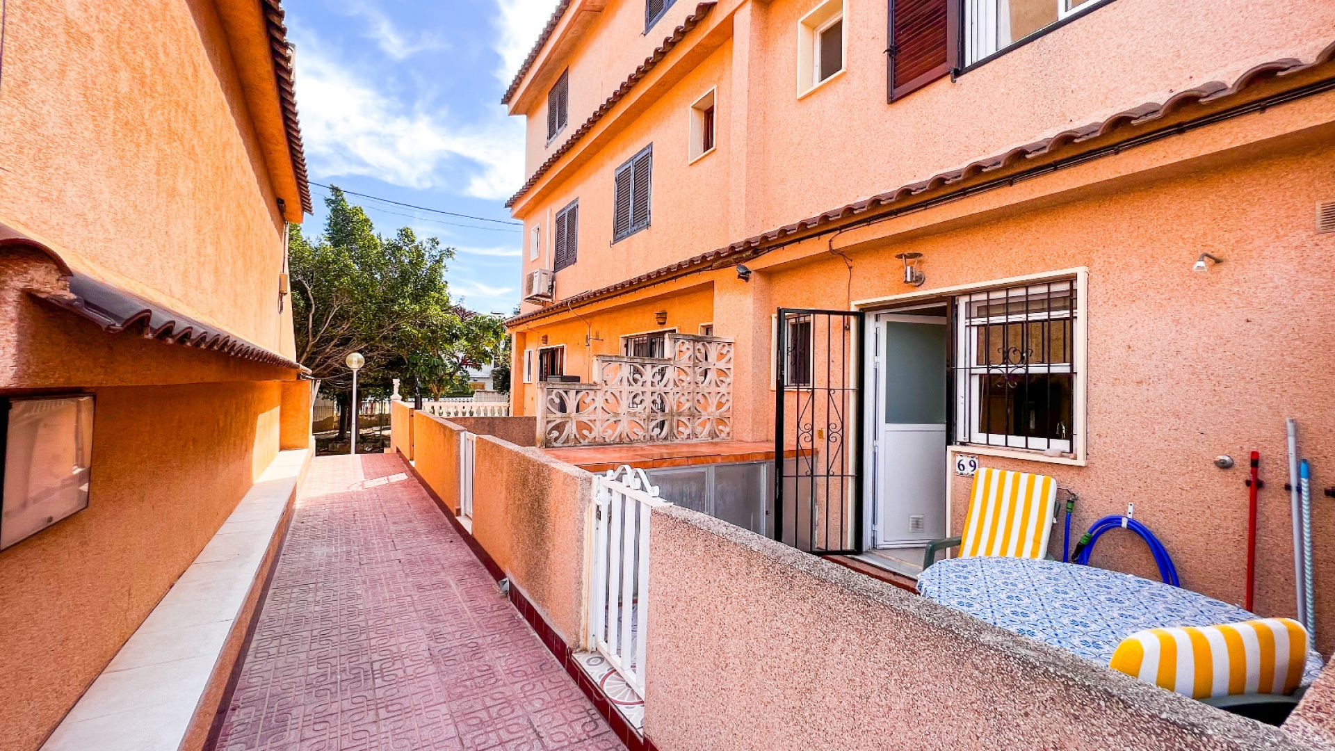 Resale - Townhouse - Punta Prima - rocajuna