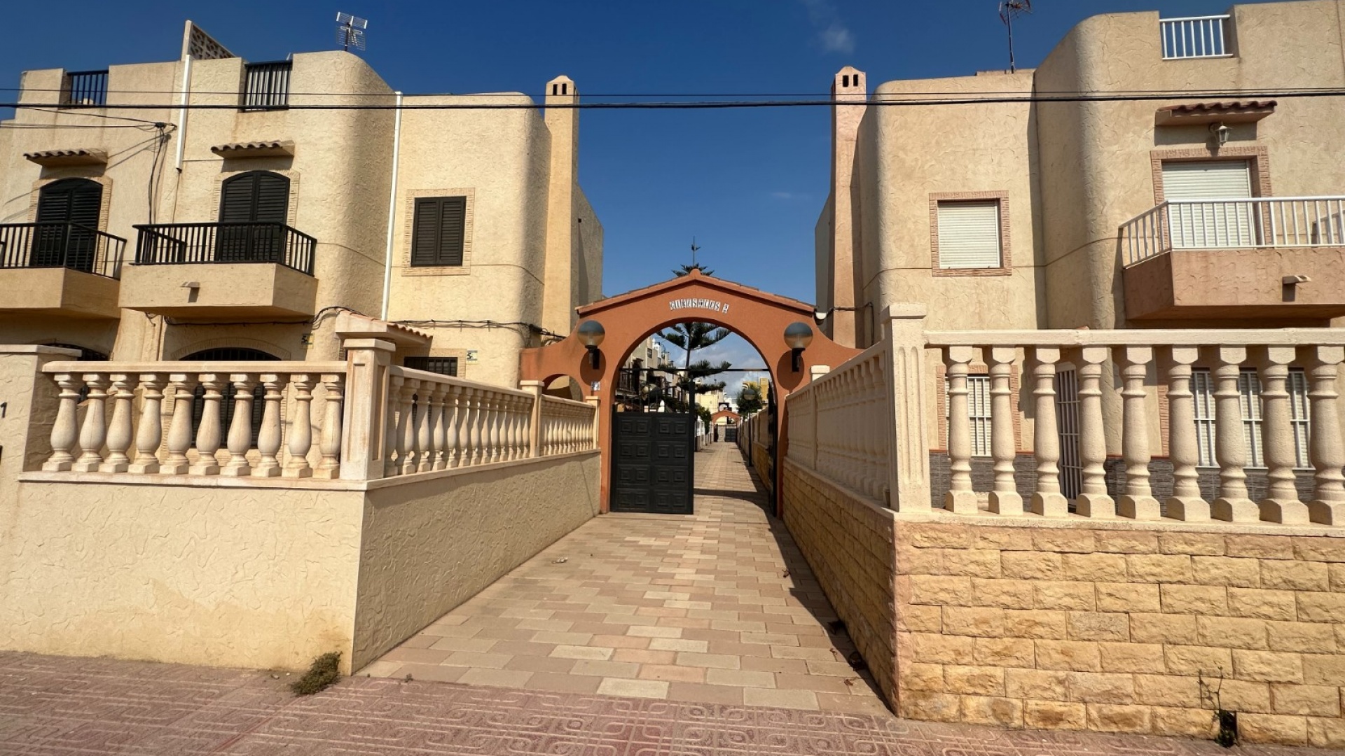 Resale - Townhouse - Torrevieja - Las calas