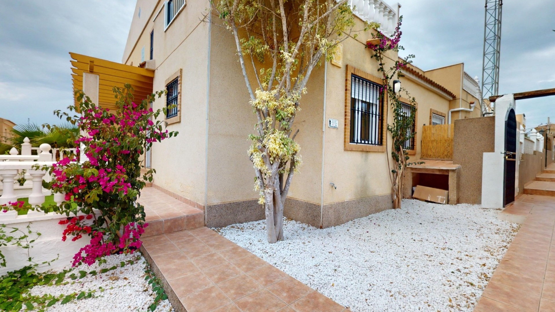 Resale - Townhouse - Villamartin - Blue Lagoon