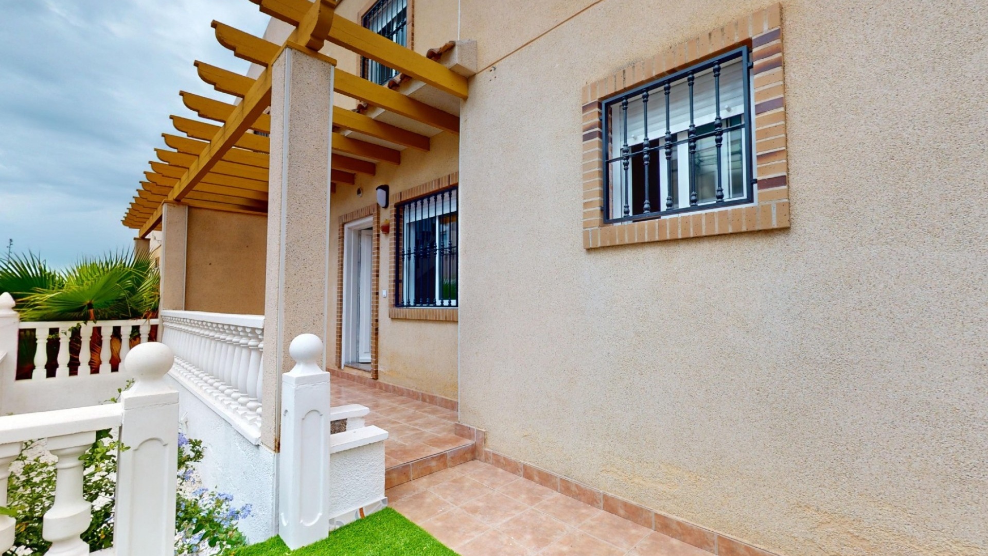 Resale - Townhouse - Villamartin - Blue Lagoon