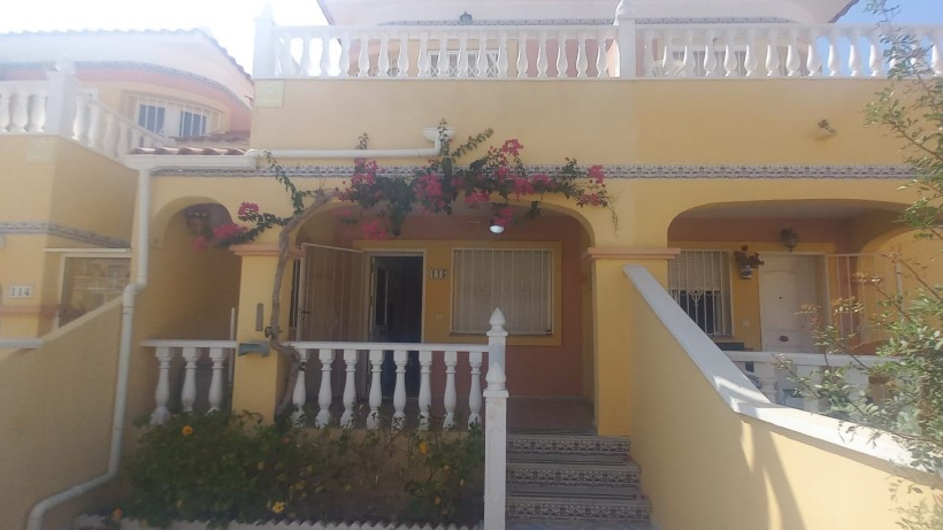 Resale - Townhouse - Villamartin - bosque de las lomas