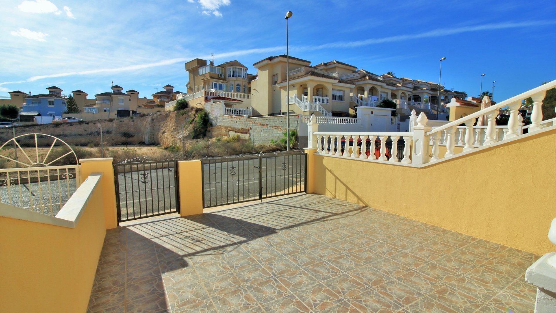 Resale - Townhouse - Villamartin - El Galan