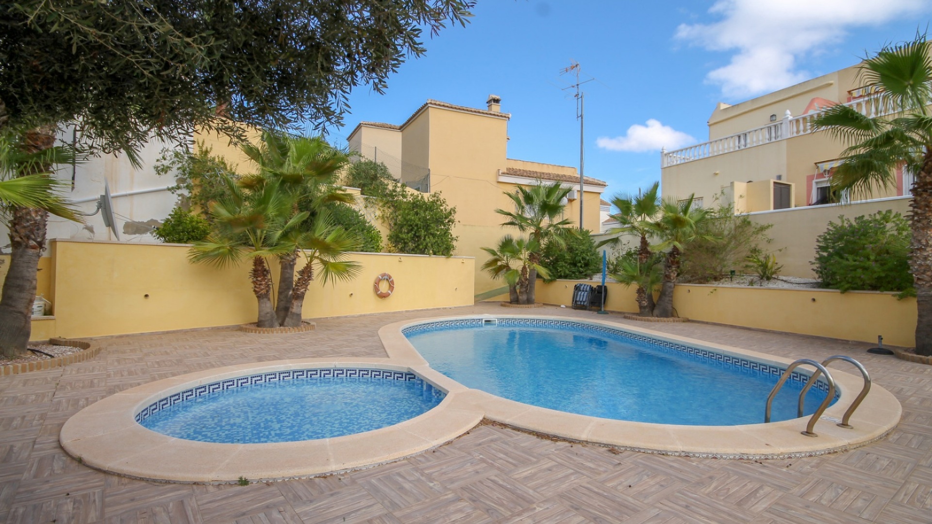 Resale - Townhouse - Villamartin - El Galan