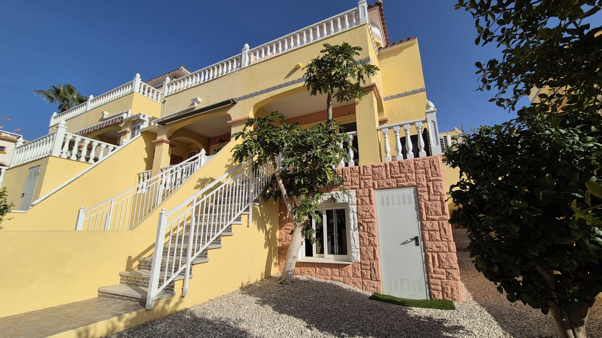 Resale - Townhouse - Villamartin - El Galan