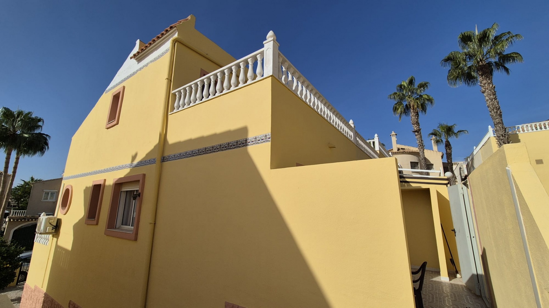 Resale - Townhouse - Villamartin - El Galan