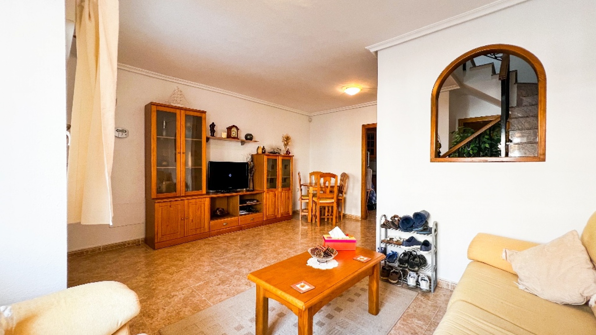 Resale - Townhouse - Villamartin - entre golf