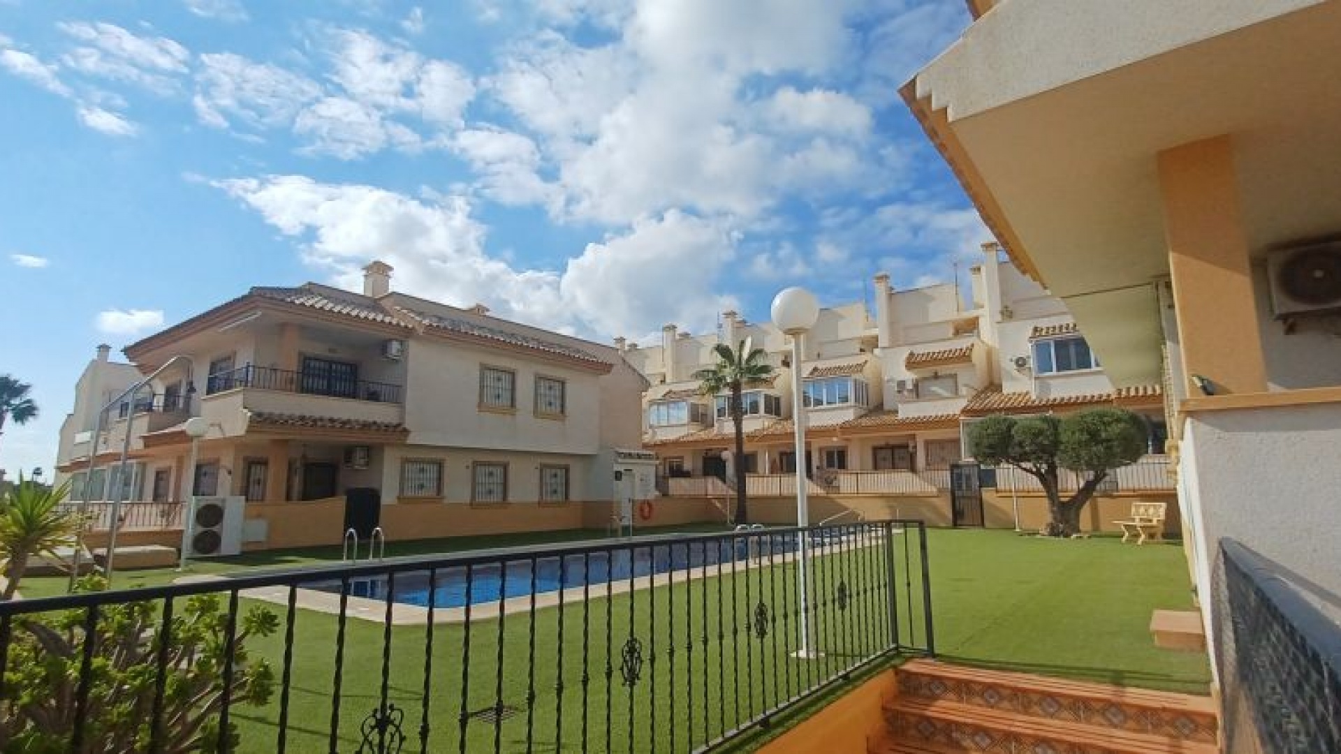 Resale - Townhouse - Villamartin - Los Dolses