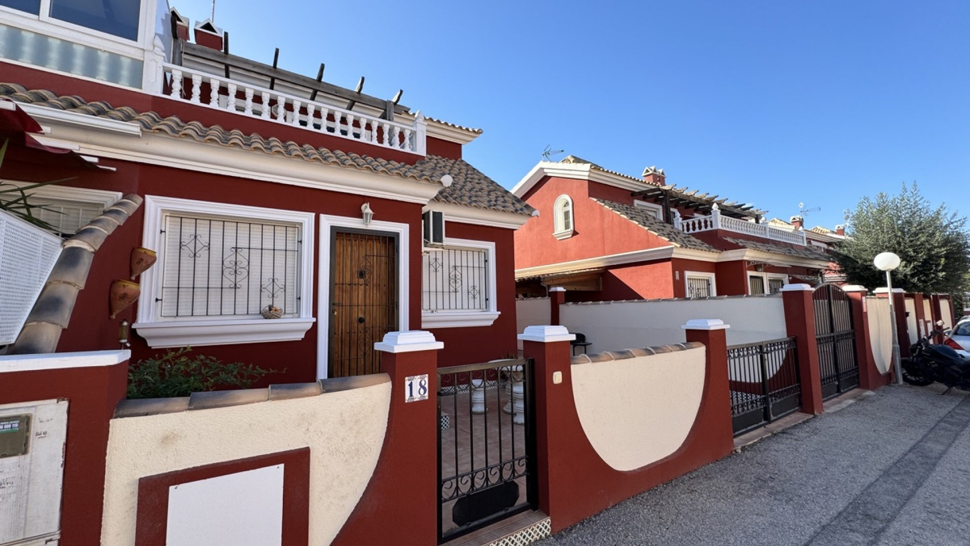 Resale - Townhouse - Villamartin - PAU 26