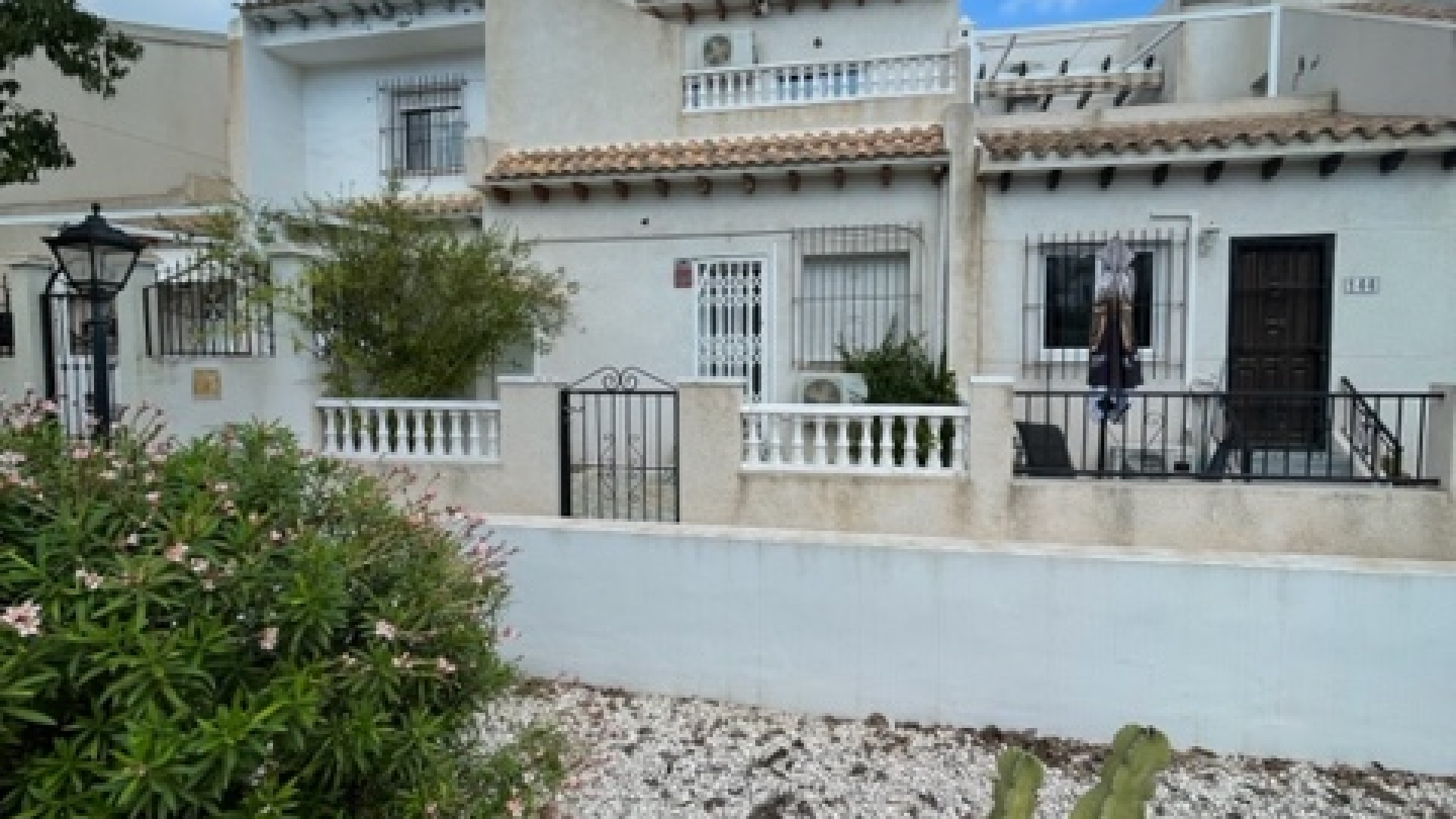 Resale - Townhouse - Villamartin - pueblo principe