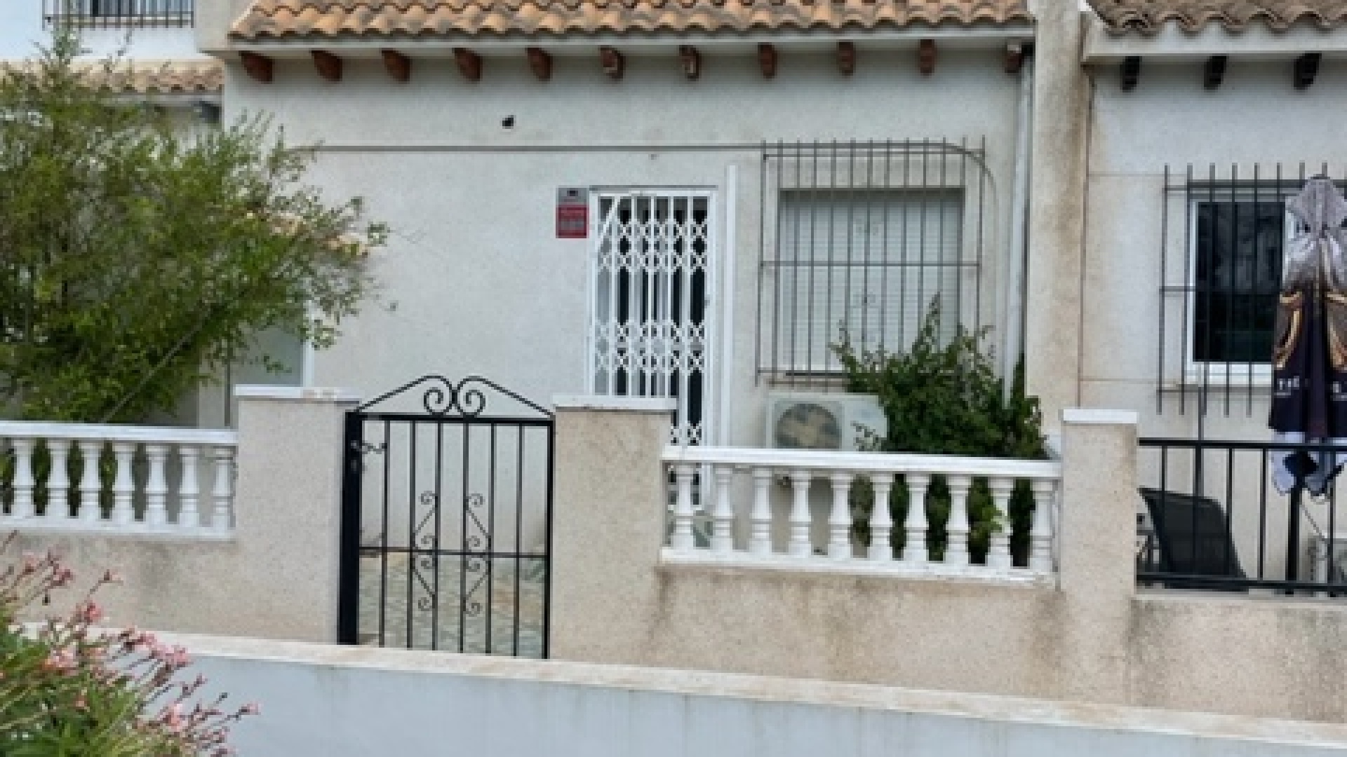 Resale - Townhouse - Villamartin - pueblo principe