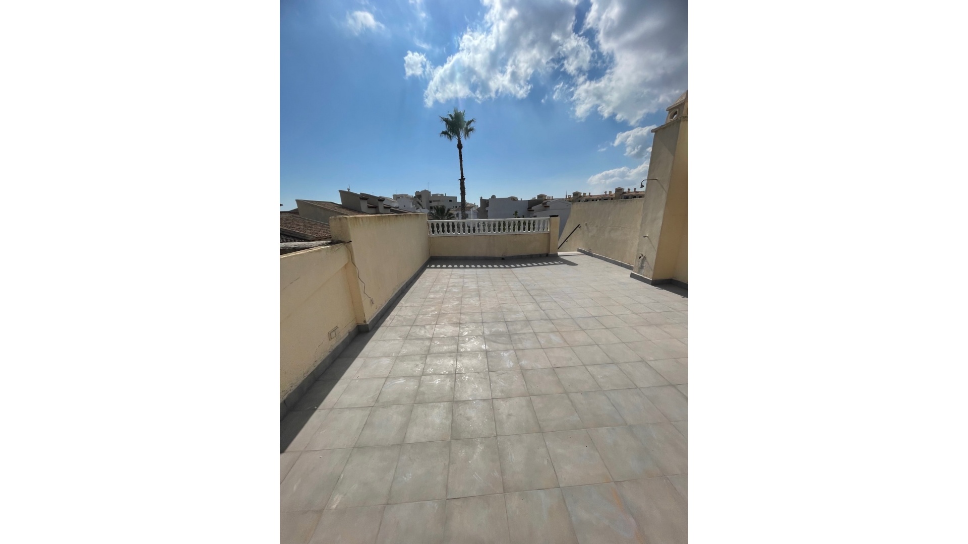 Resale - Townhouse - Villamartin - pueblo principe