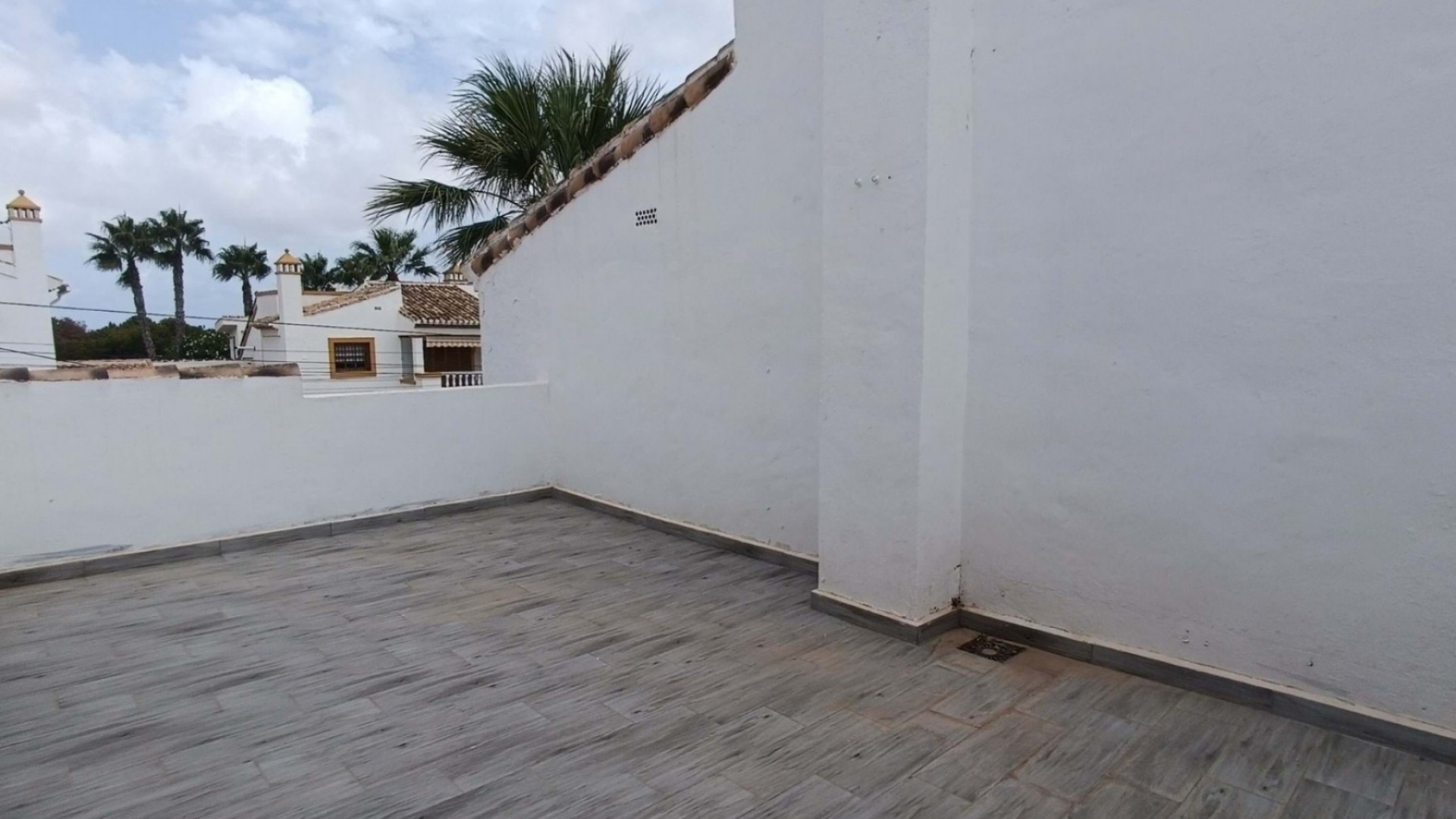 Resale - Townhouse - Villamartin - Res. Sevilla