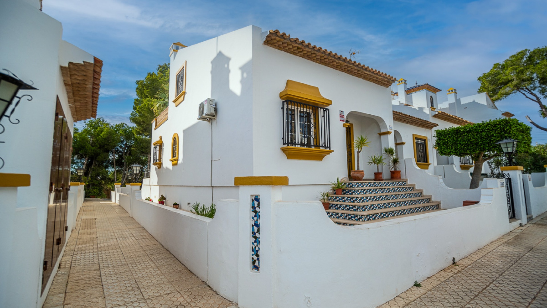 Resale - Townhouse - Villamartin - valencias