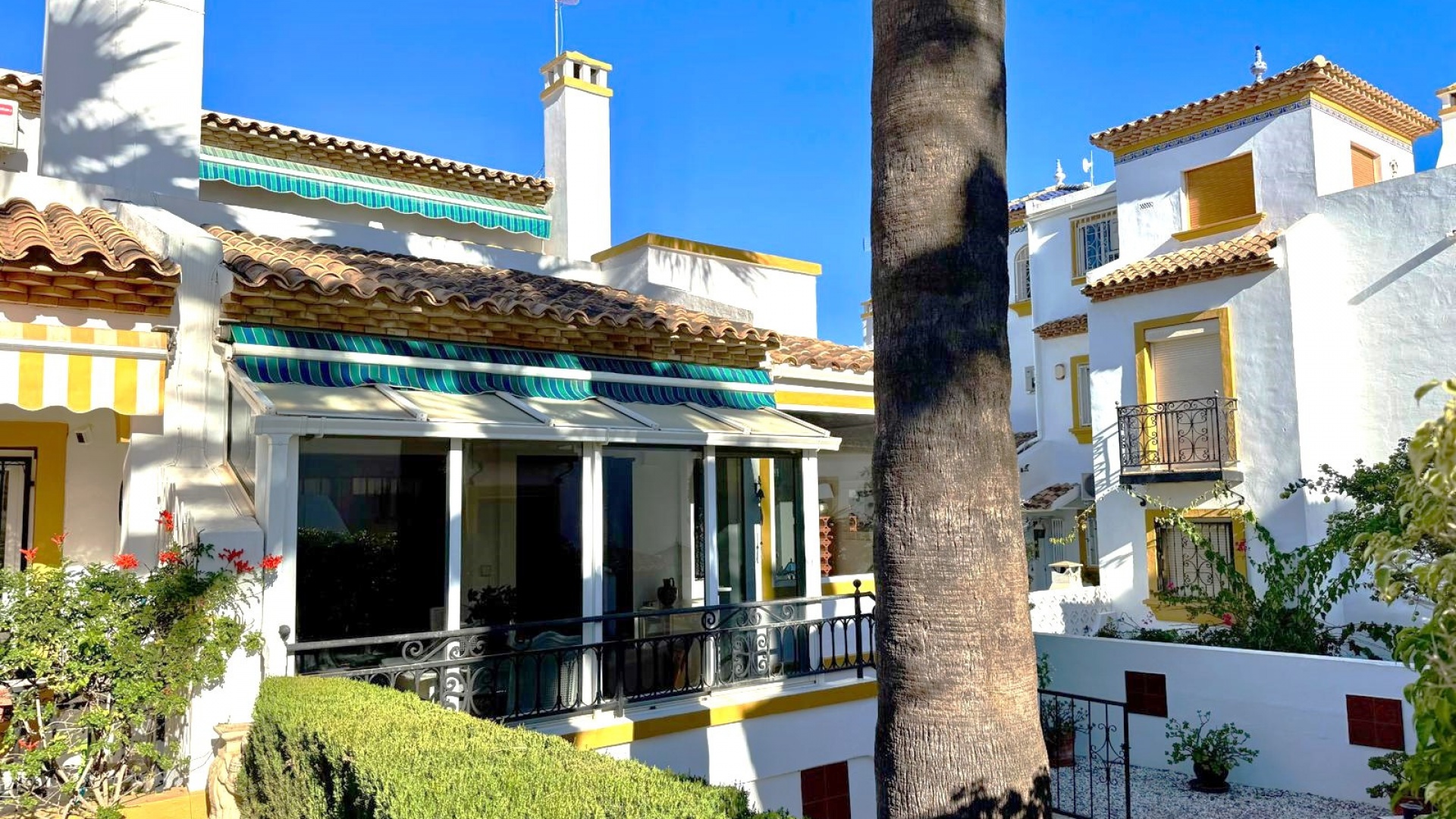 Resale - Townhouse - Villamartin - valencias