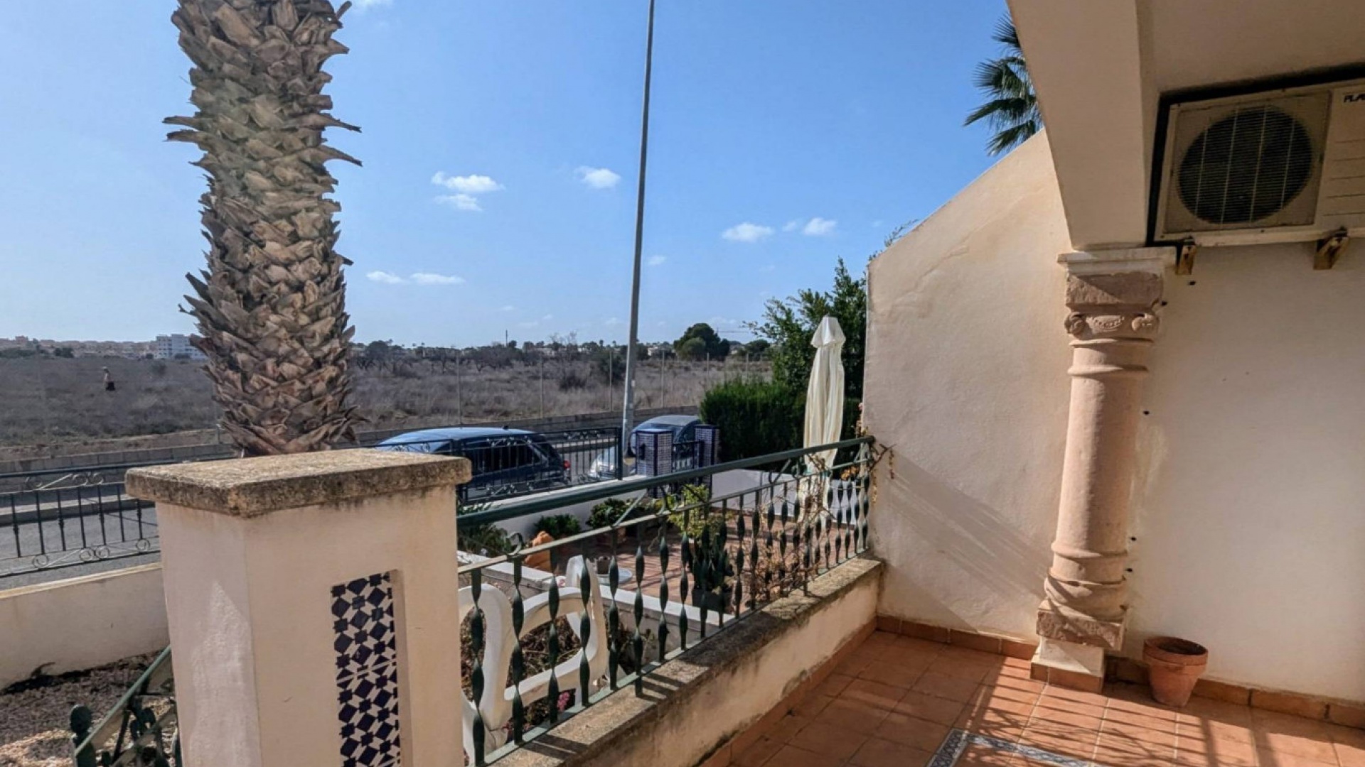 Resale - Townhouse - Villamartin