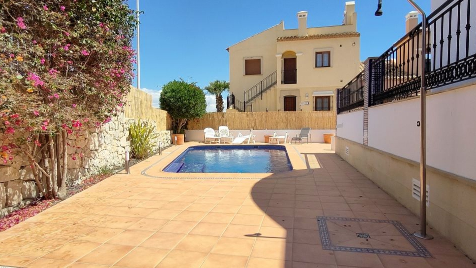 Resale - Villa - Algorfa - La Finca Golf Resort