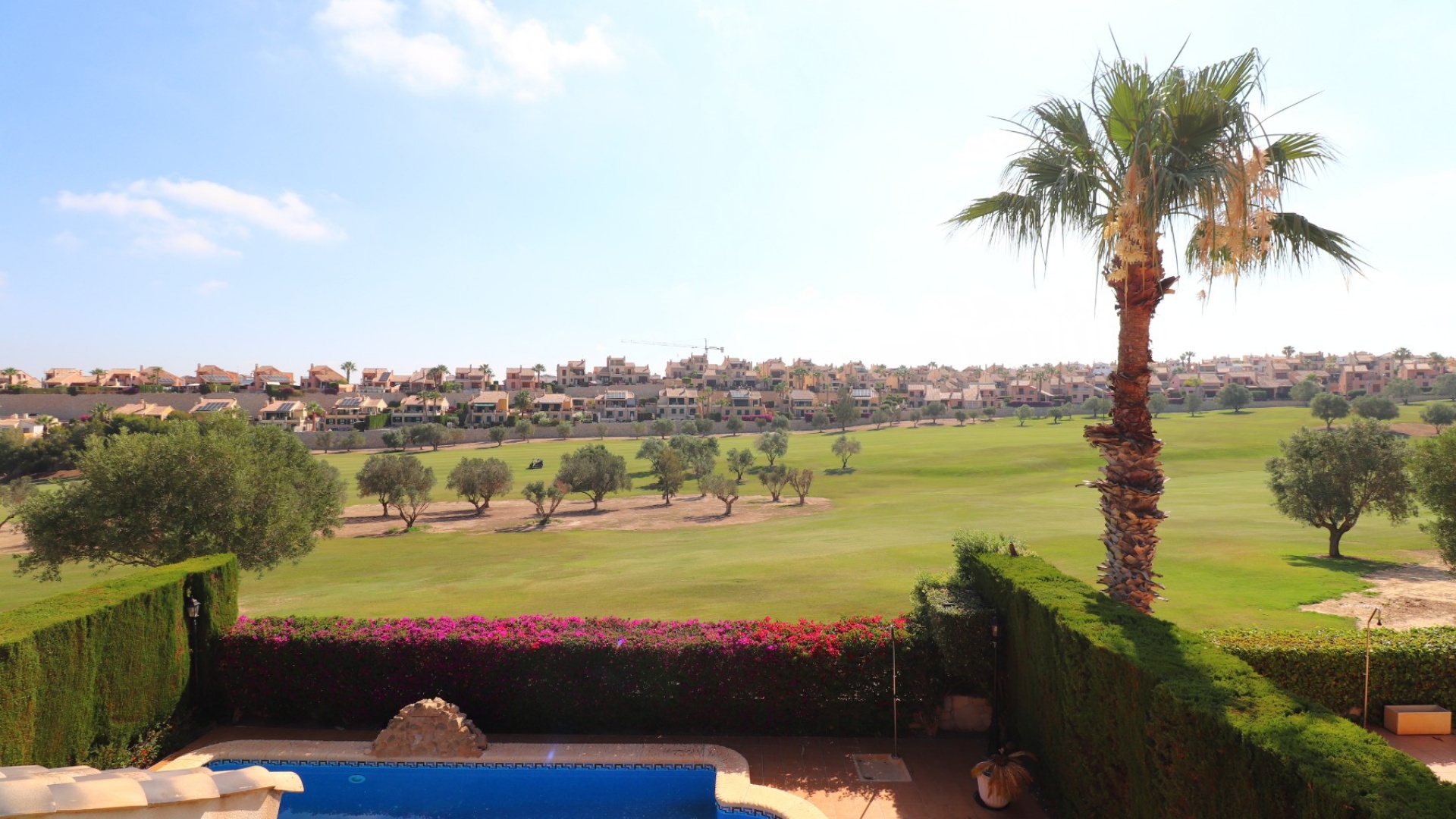 Resale - Villa - Algorfa - La Finca Golf Resort