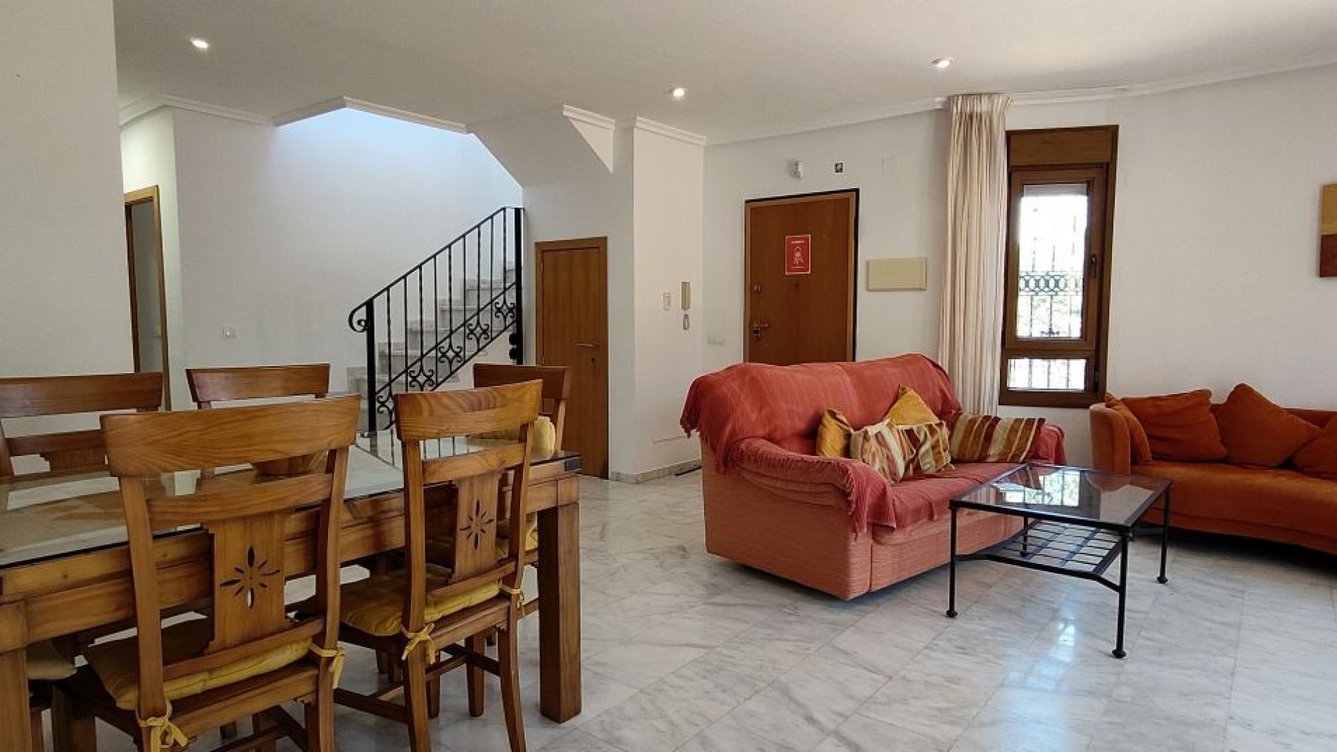 Resale - Villa - Algorfa