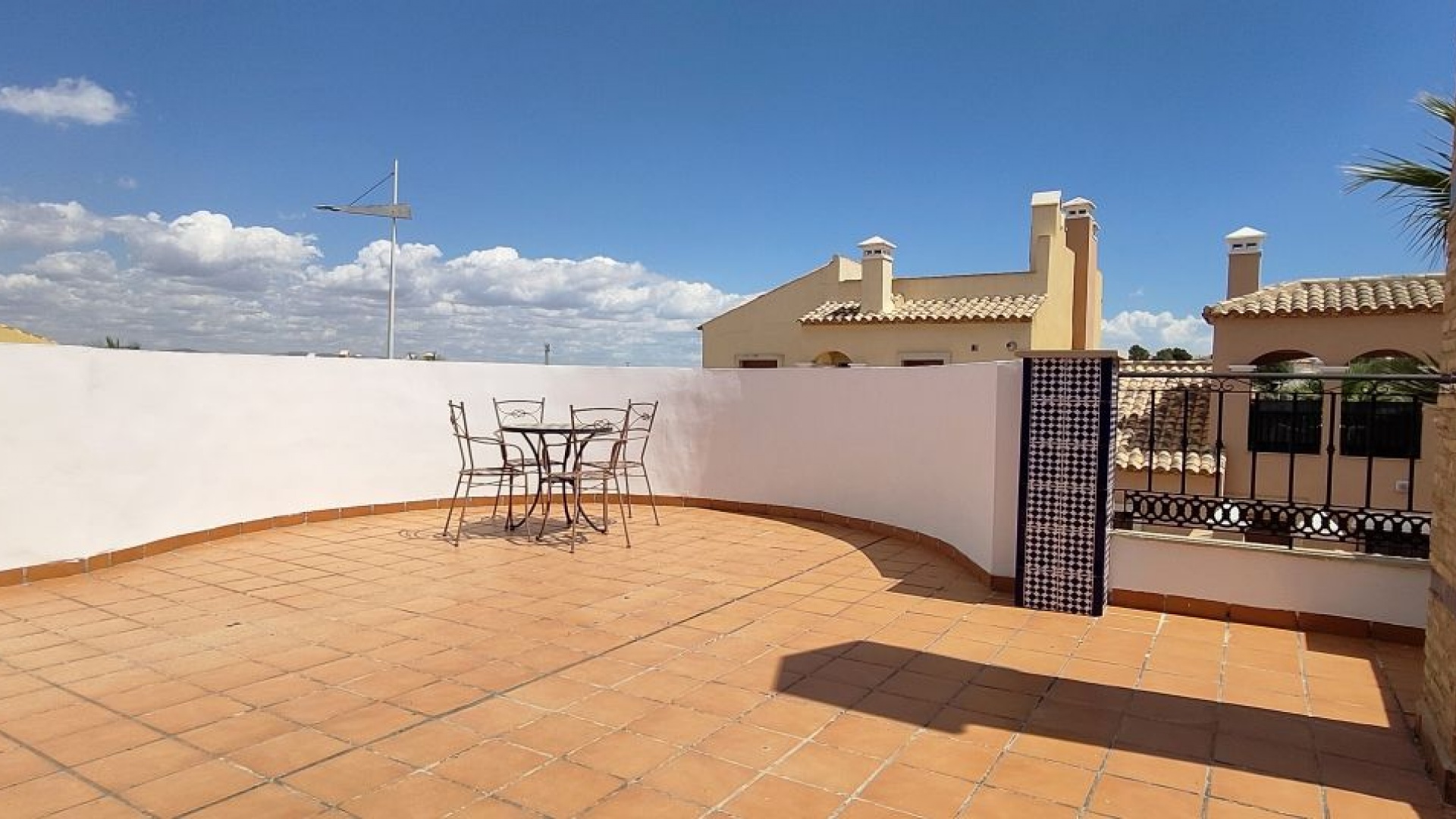 Resale - Villa - Algorfa