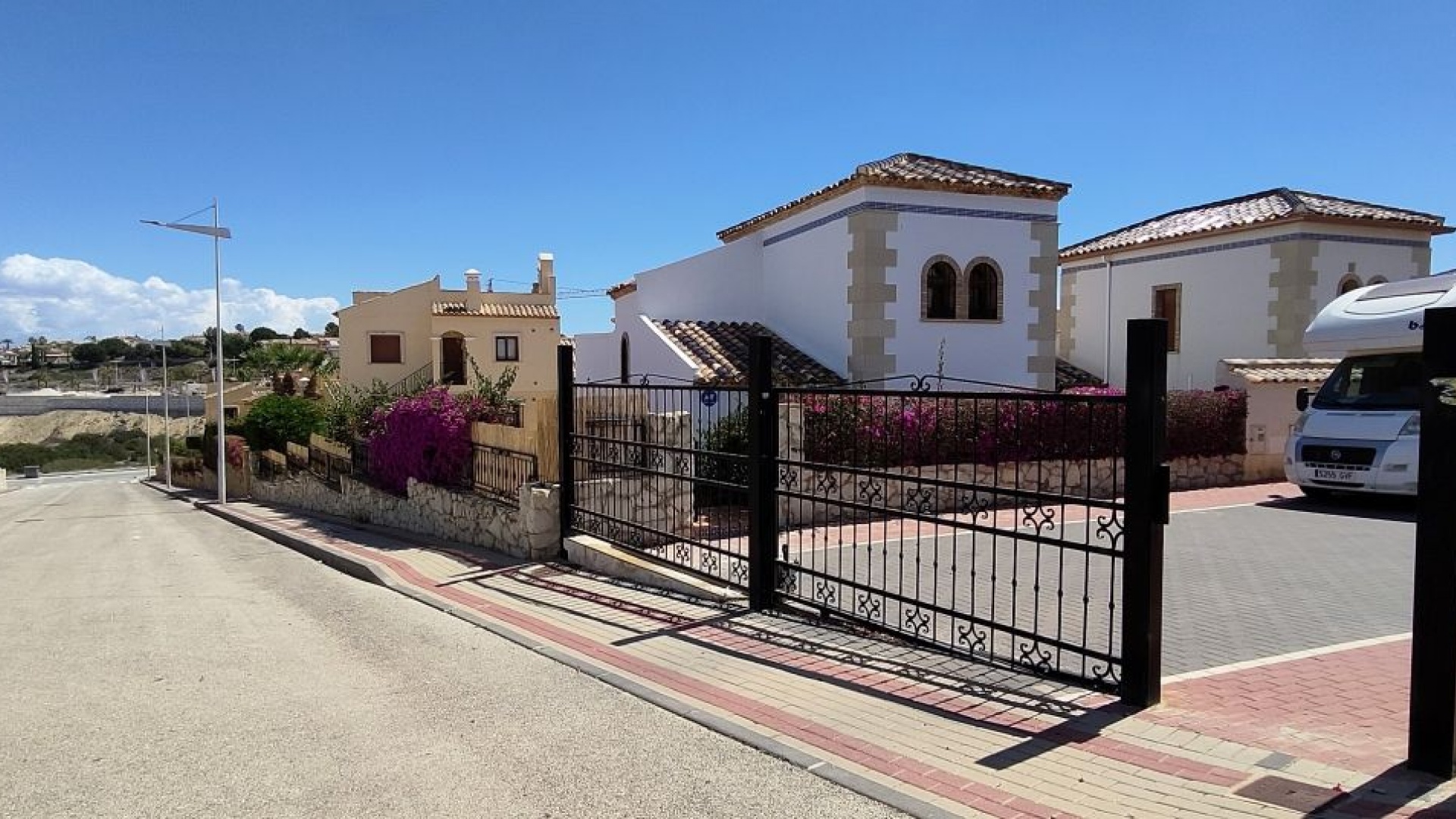 Resale - Villa - Algorfa