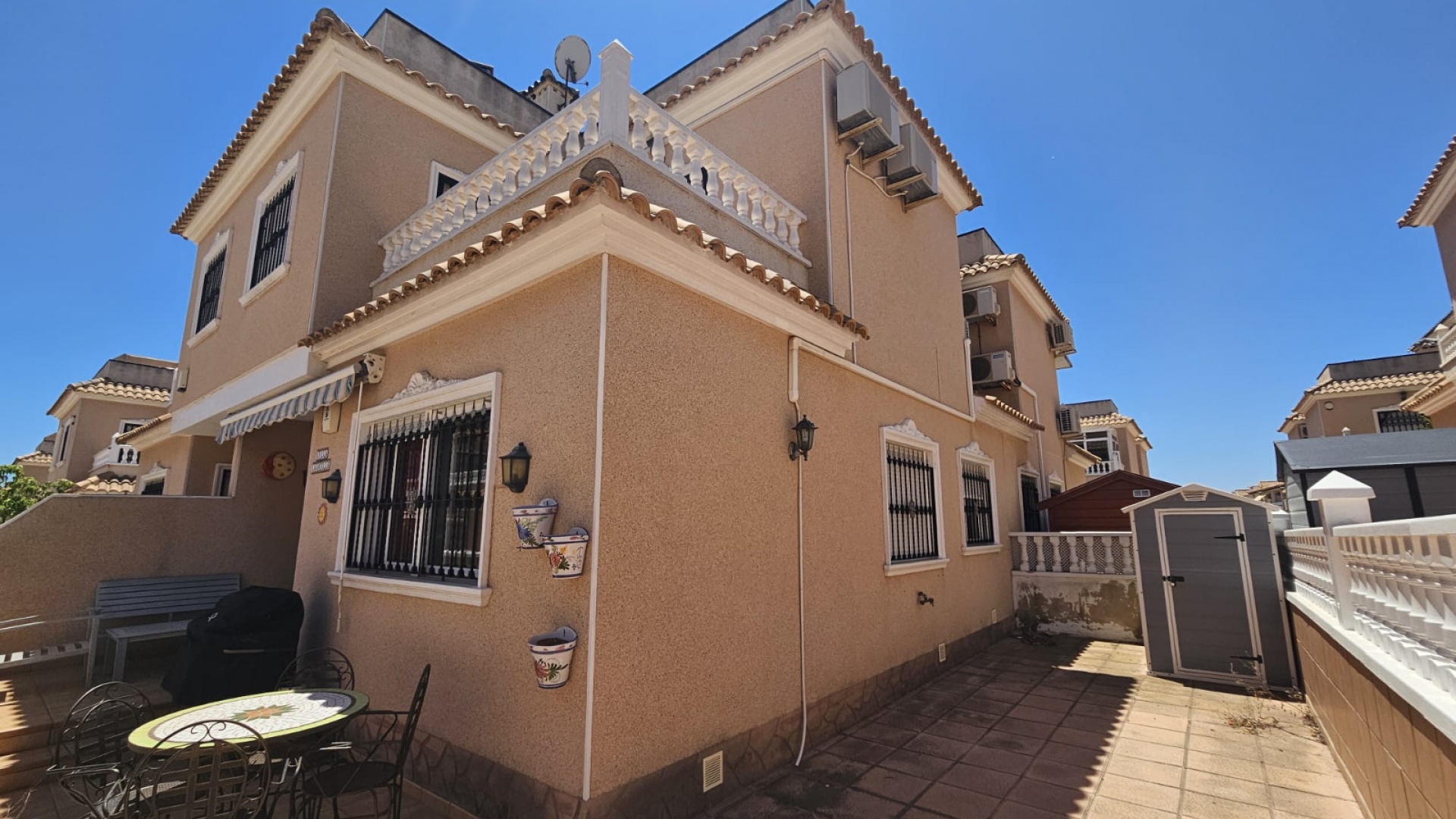 Resale - Villa - Cabo Roig - la regia