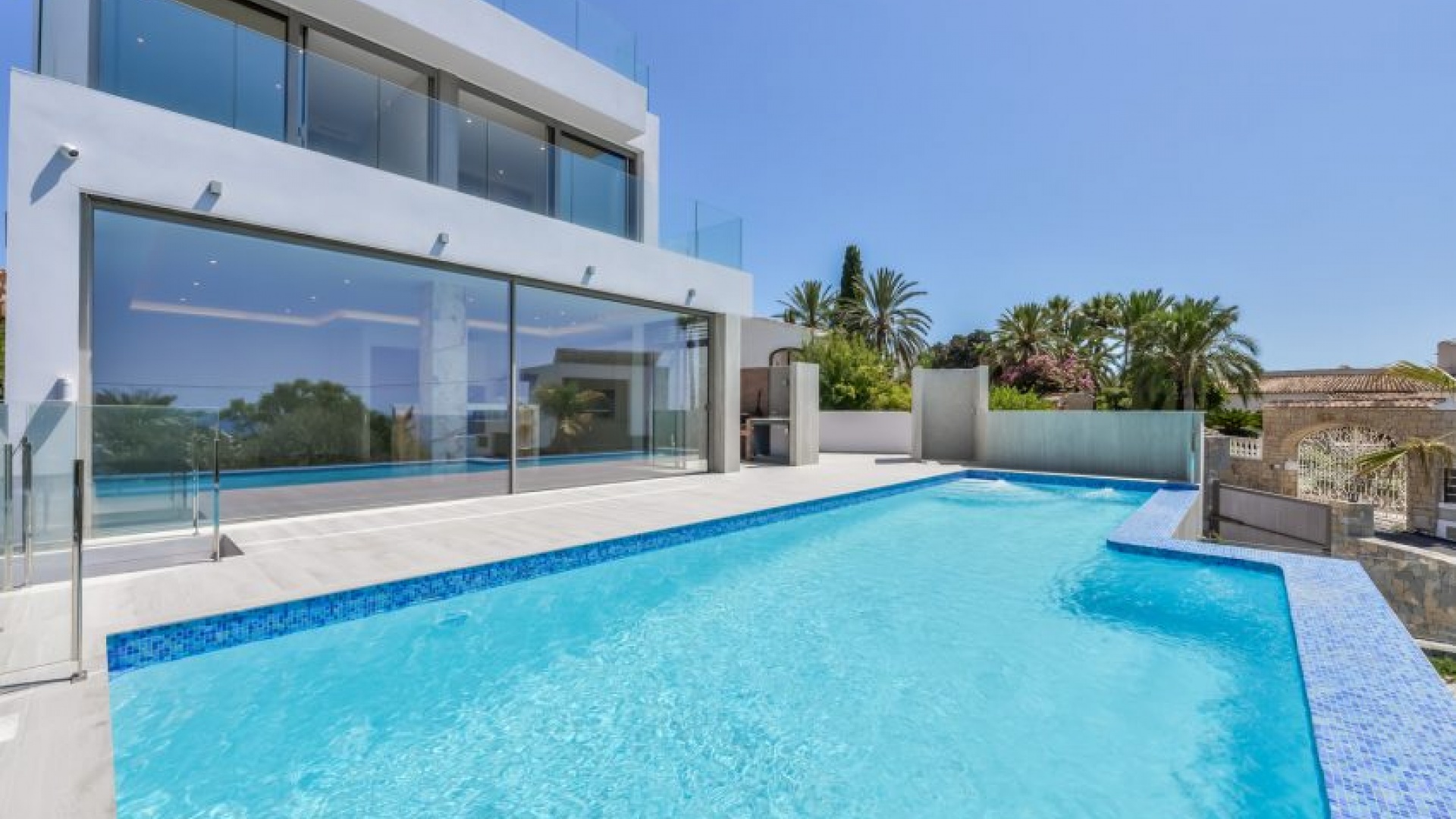 Resale - Villa - Calpe - Tossal