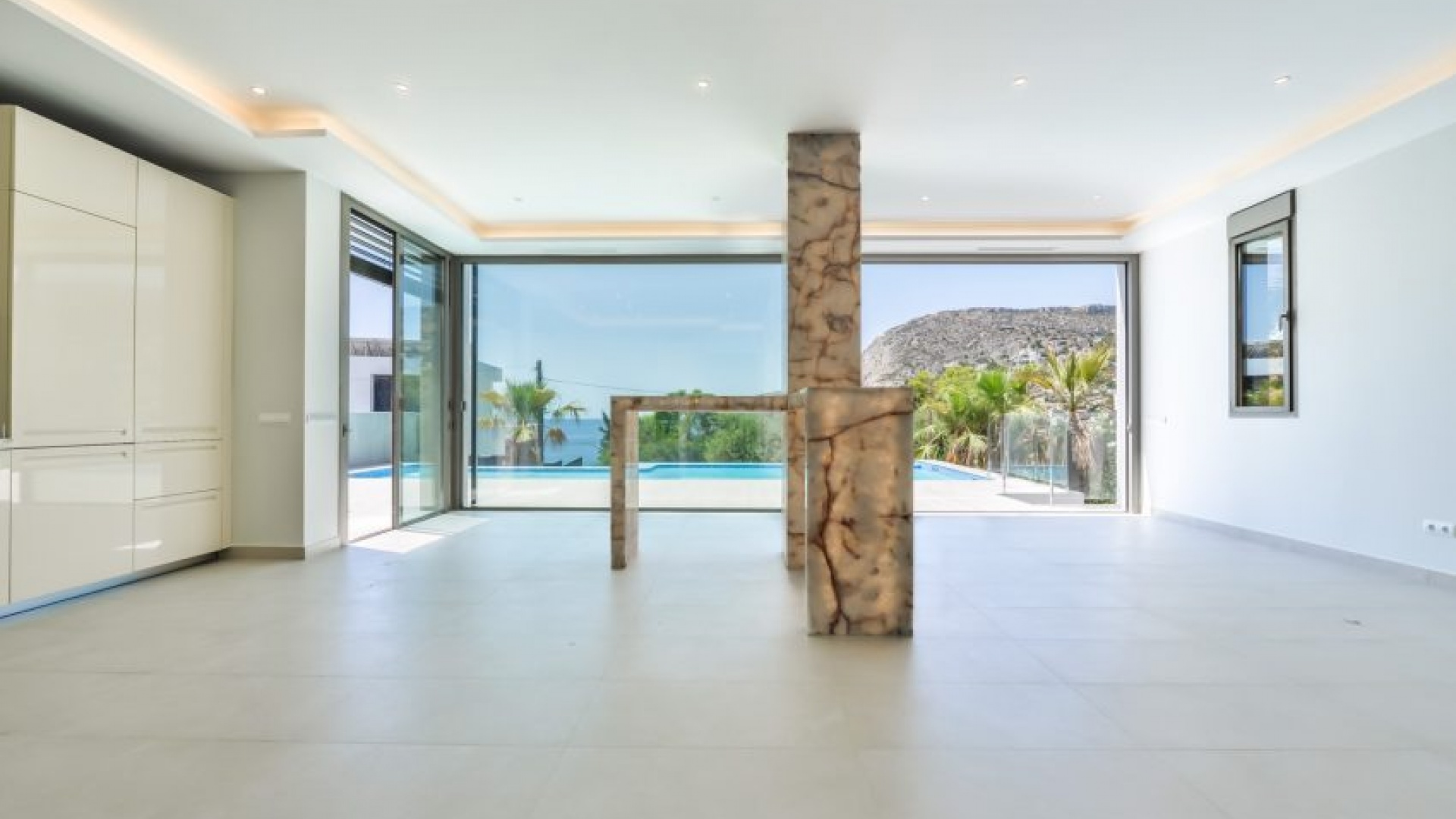 Resale - Villa - Calpe - Tossal