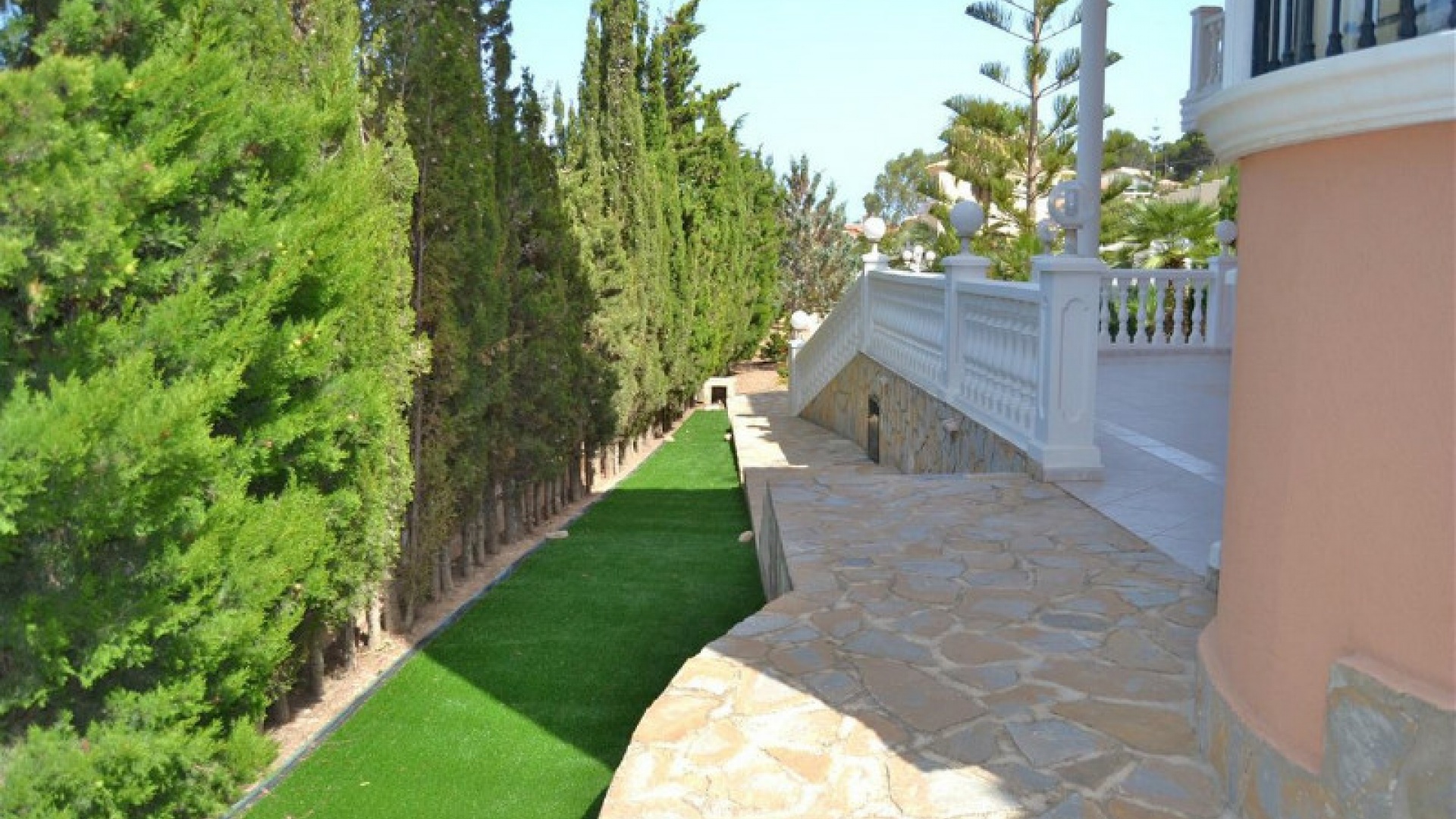 Resale - Villa - Calpe