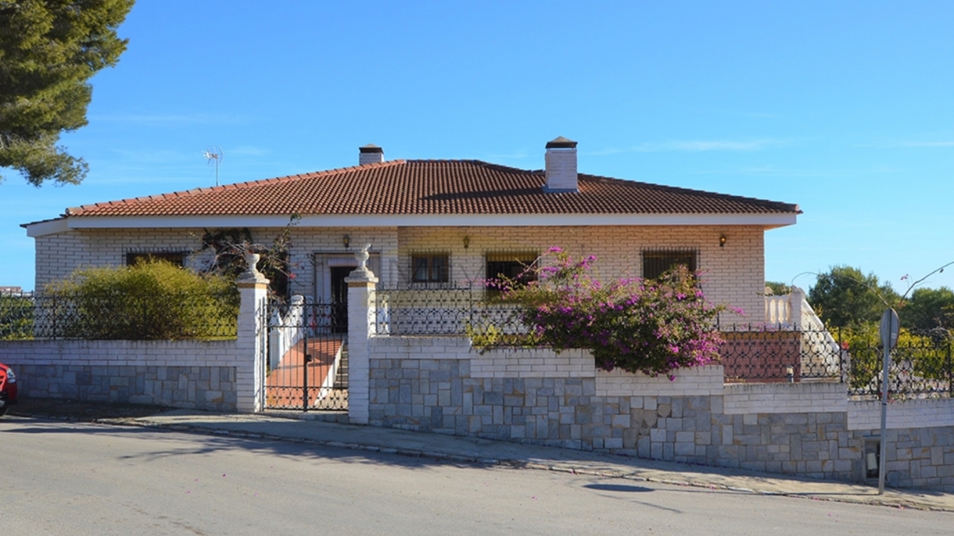 Resale - Villa - Campoamor