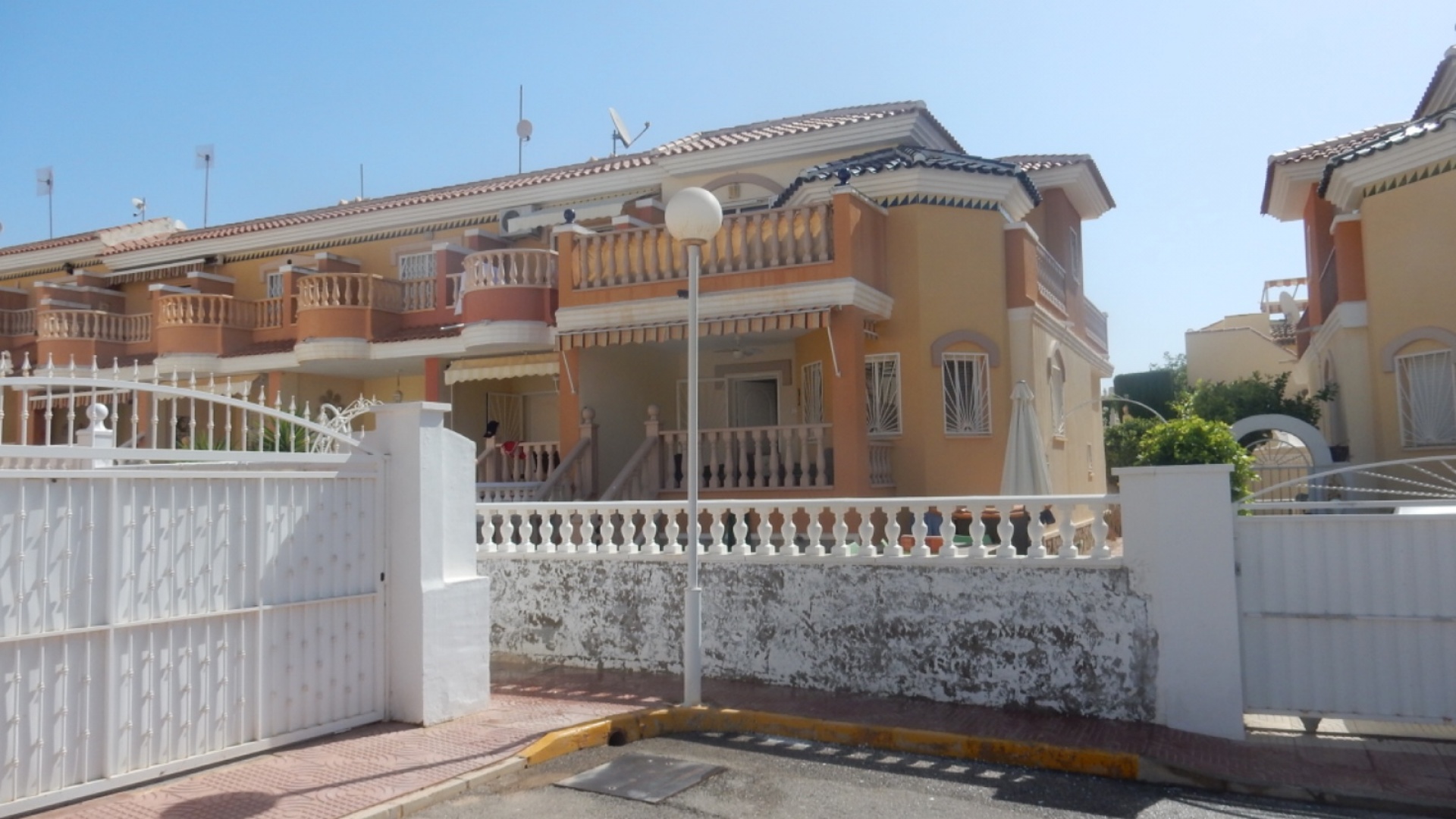 Resale - Villa - Ciudad Quesada - Dona Pepa