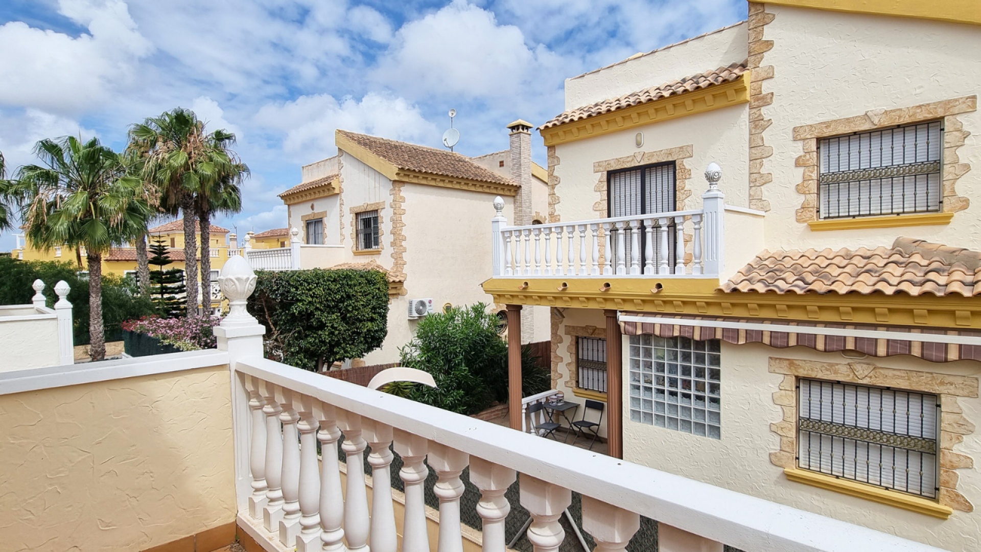 Resale - Villa - Guardamar del Segura - El Raso