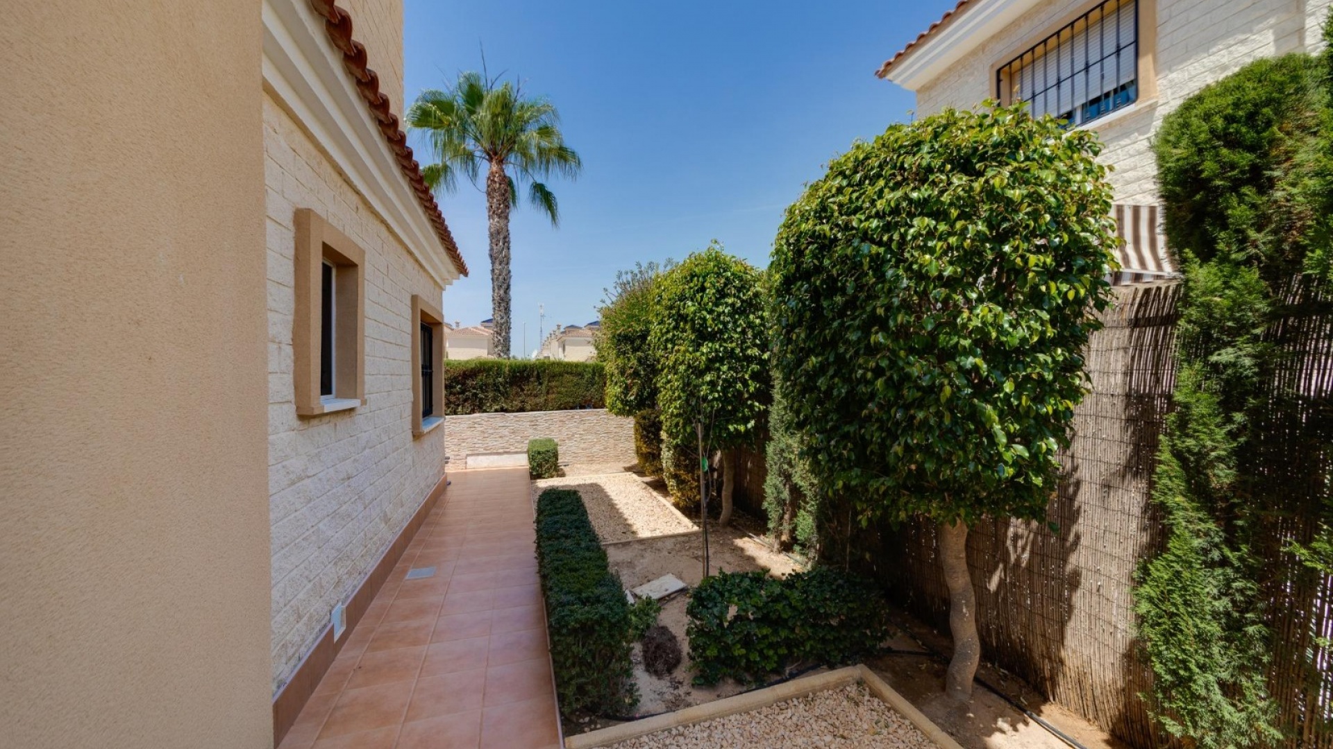 Resale - Villa - Guardamar del Segura - El Raso