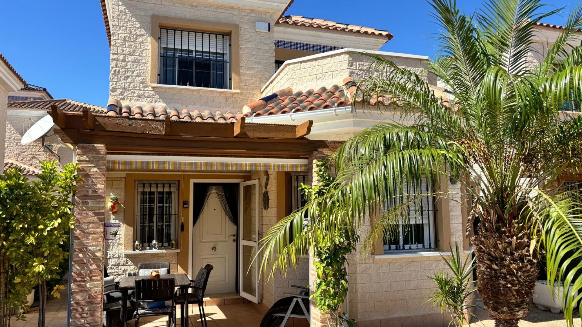 Resale - Villa - Guardamar del Segura - El Raso